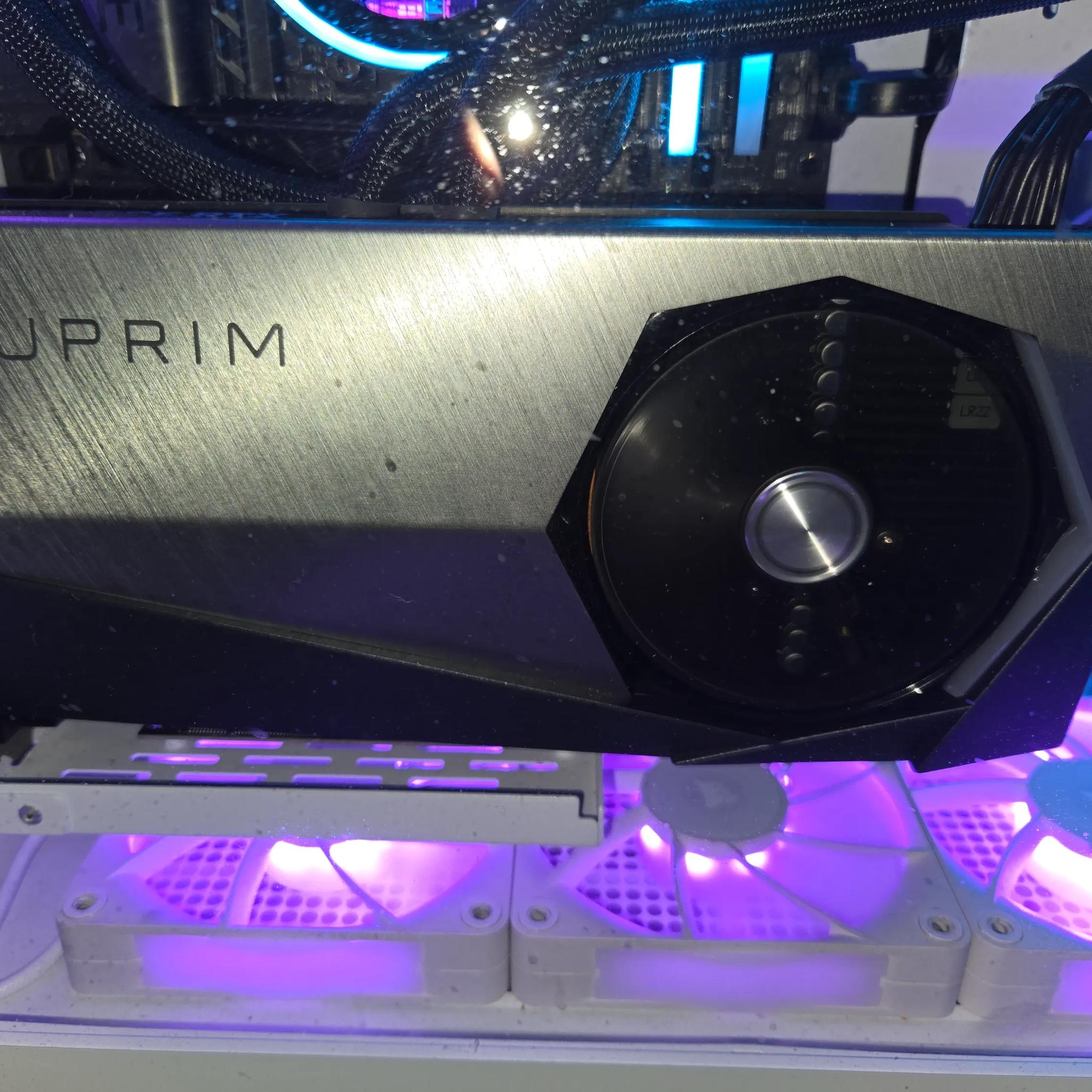 MSI rtx4090 suprim liquid