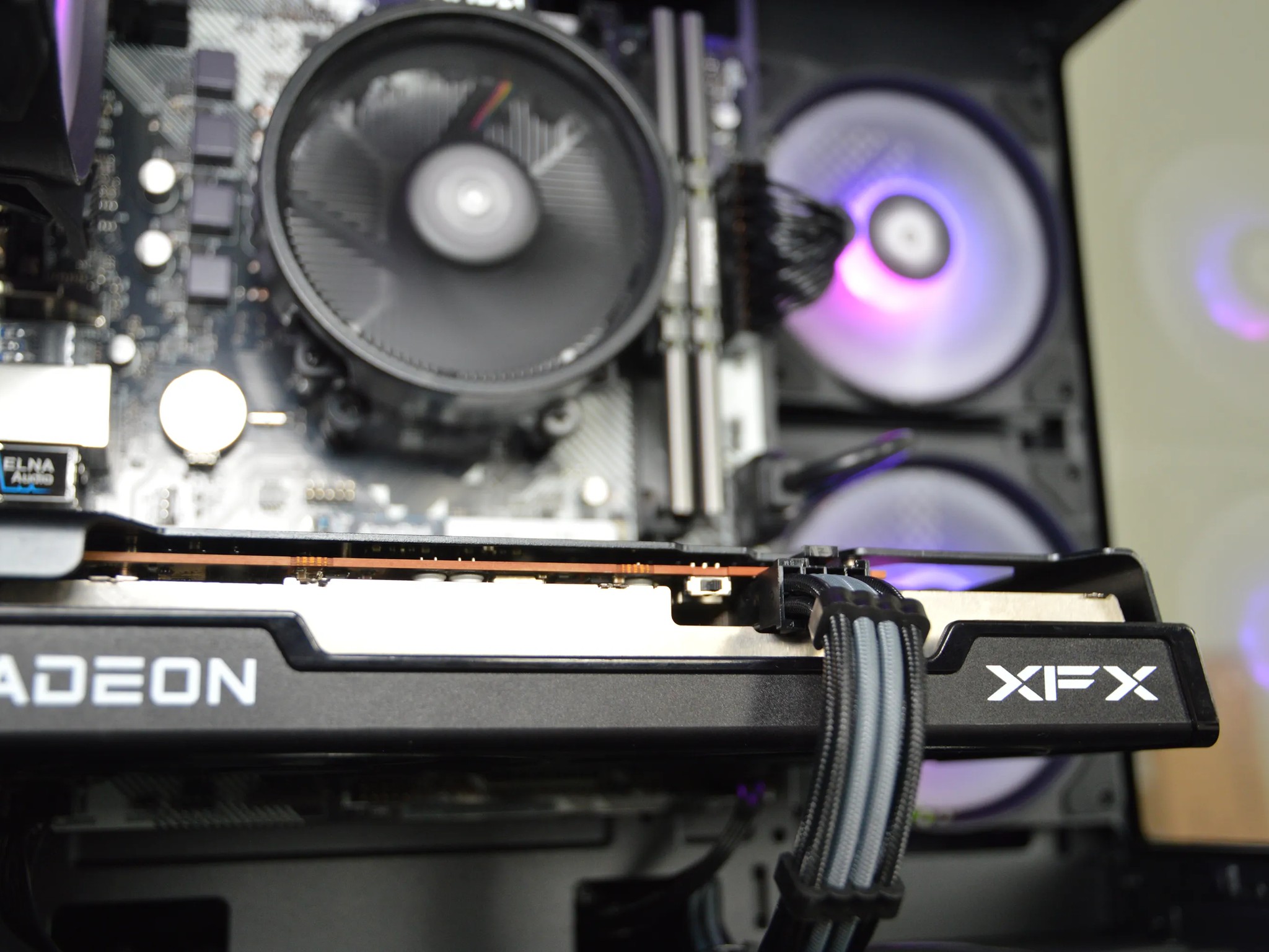 🐍🐍| RX 6600 8GB | RYZEN 5 5500 | 16GB DDR4 RAM | 1TB NVME SSD | Silver Serpent 2.0 |