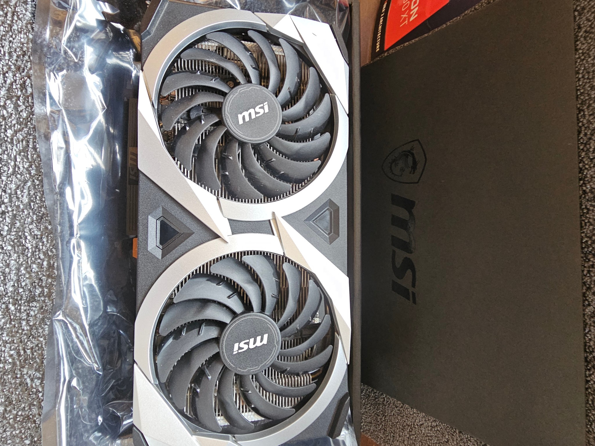 MSI MECH 2X OC Radeon RX 6700 XT