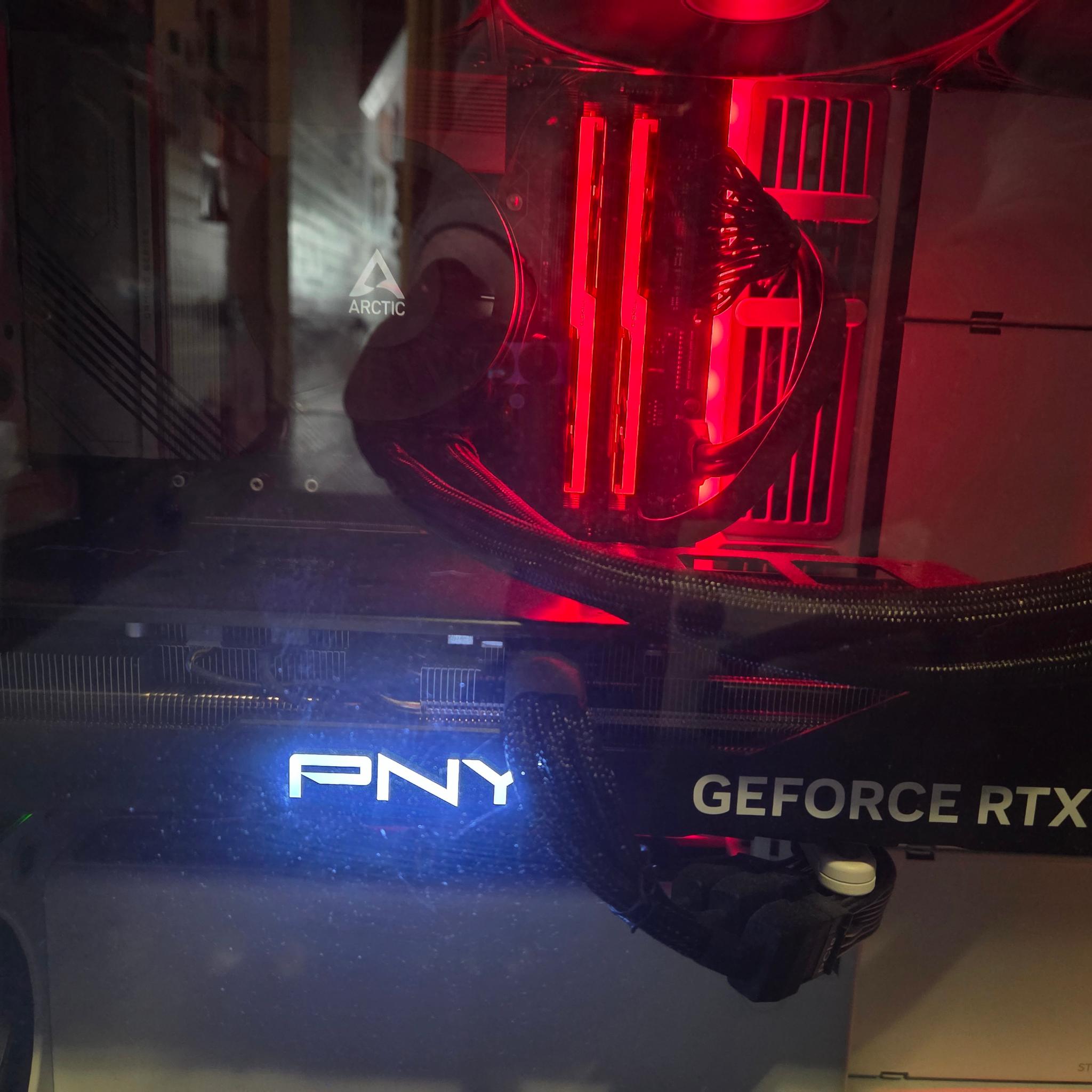 RTX 4080 Super - PNY VERTO OC