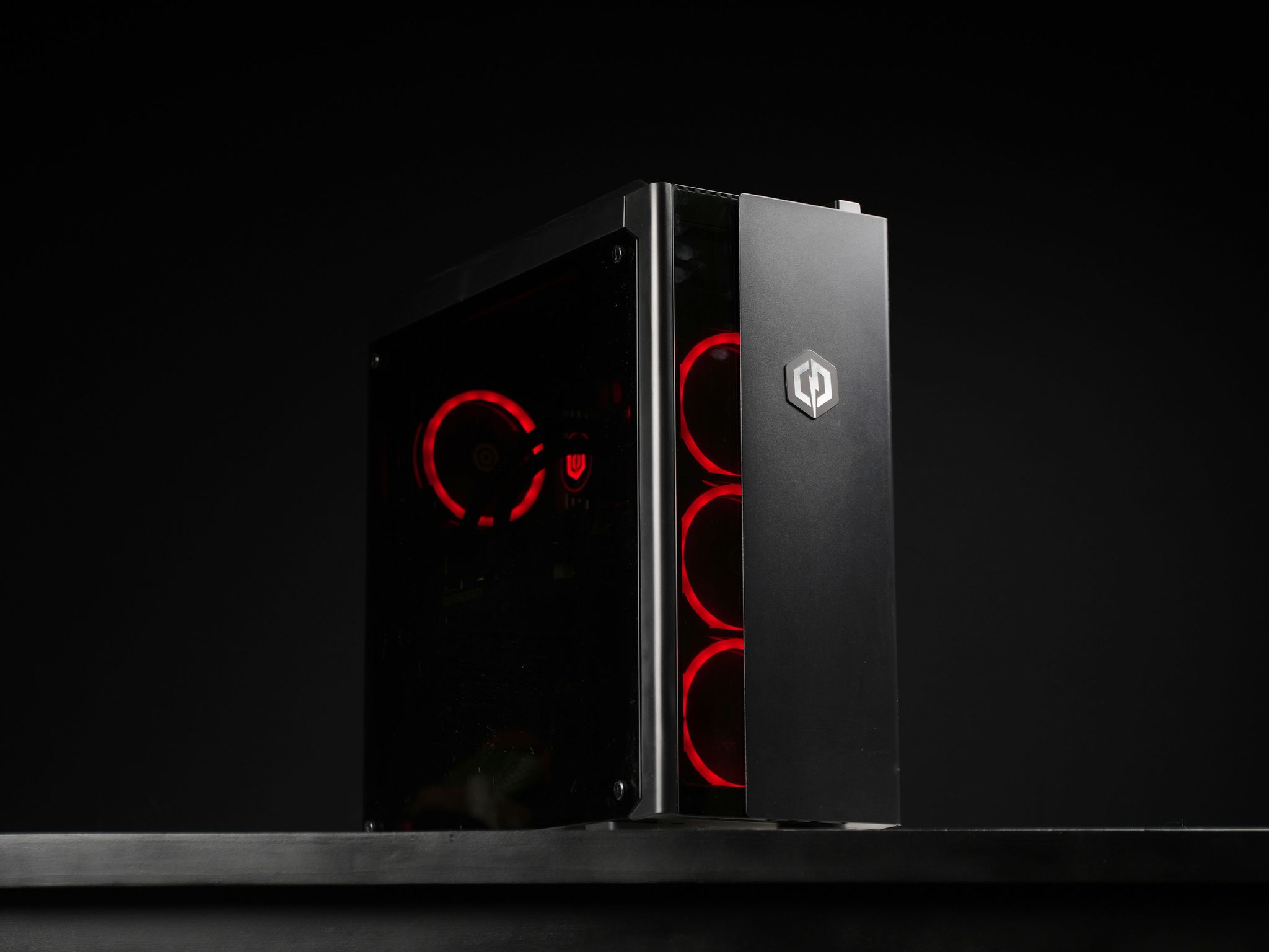 \ CF-01 / RTX 5060 Intel Core i7 10700K 16GB .5TB Windows 11 Gaming PC Powerhouse