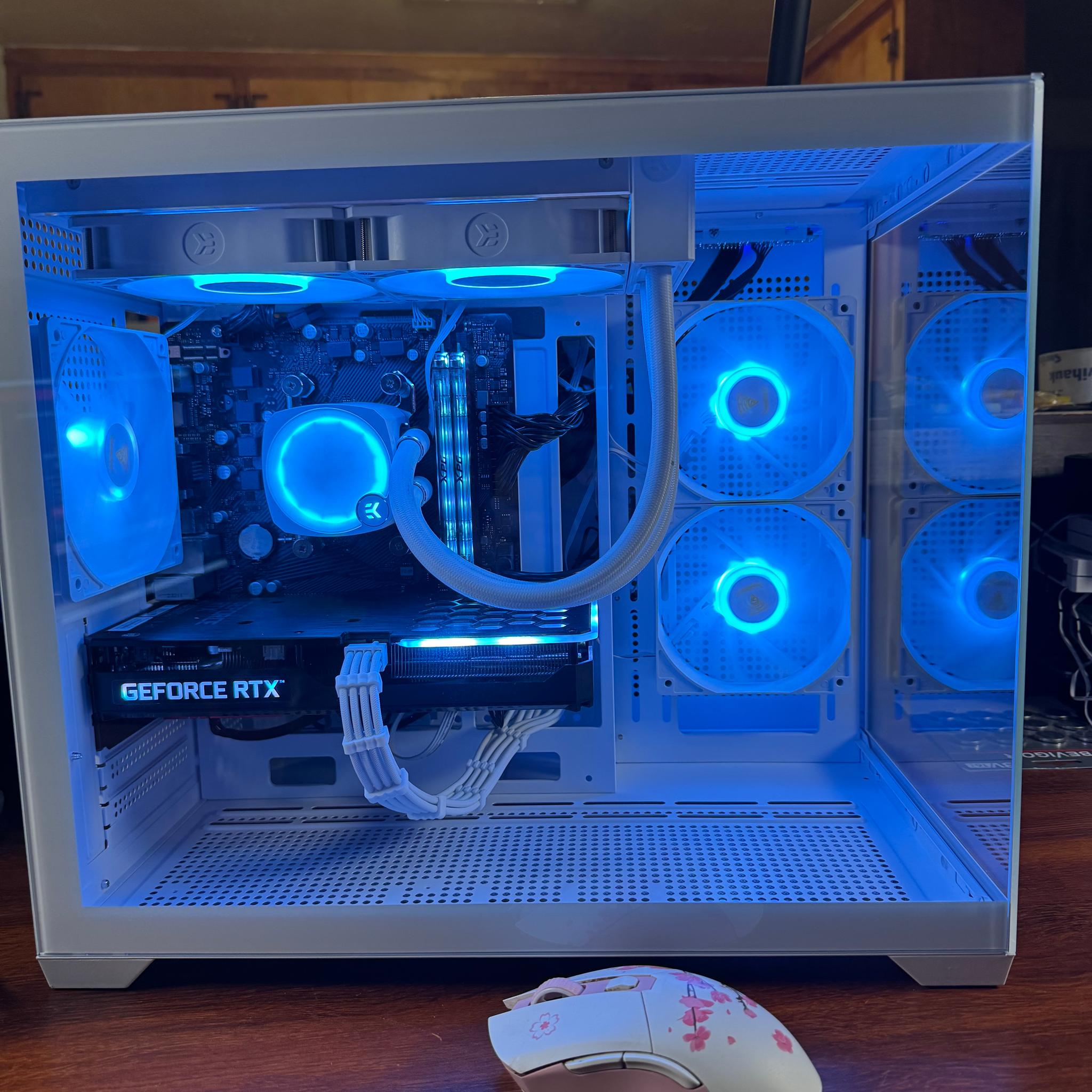 White Stark | RTX 3060 TI | RYZEN 5600X | 500GB SSD | 16G DDR4 | WIFI & BT + WINDOWS 11 ACTIVATED