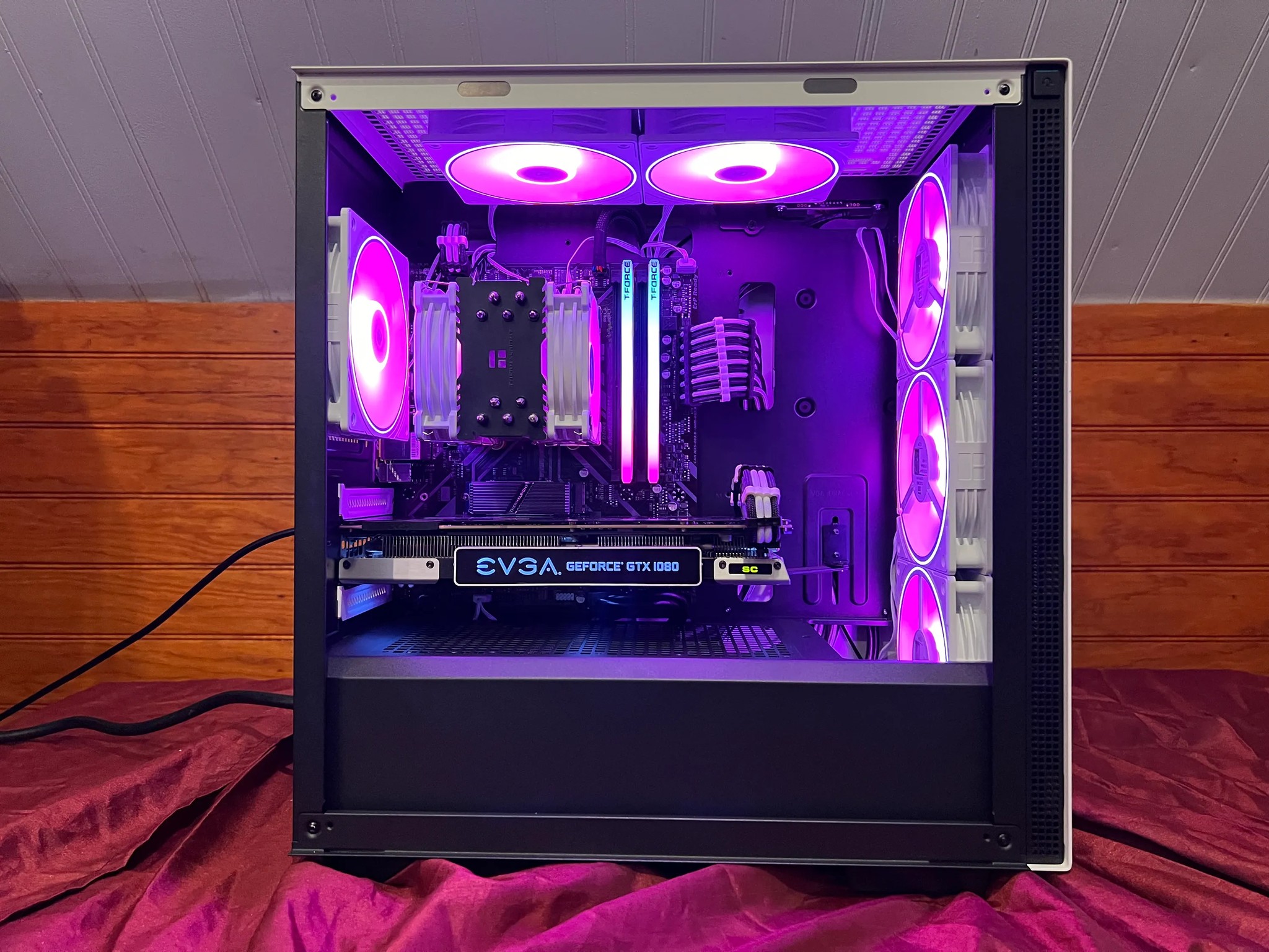 "The Star" 5600x, GTX 1080, black and white gaming pc with 32gb ram, WI-FI, and free headset