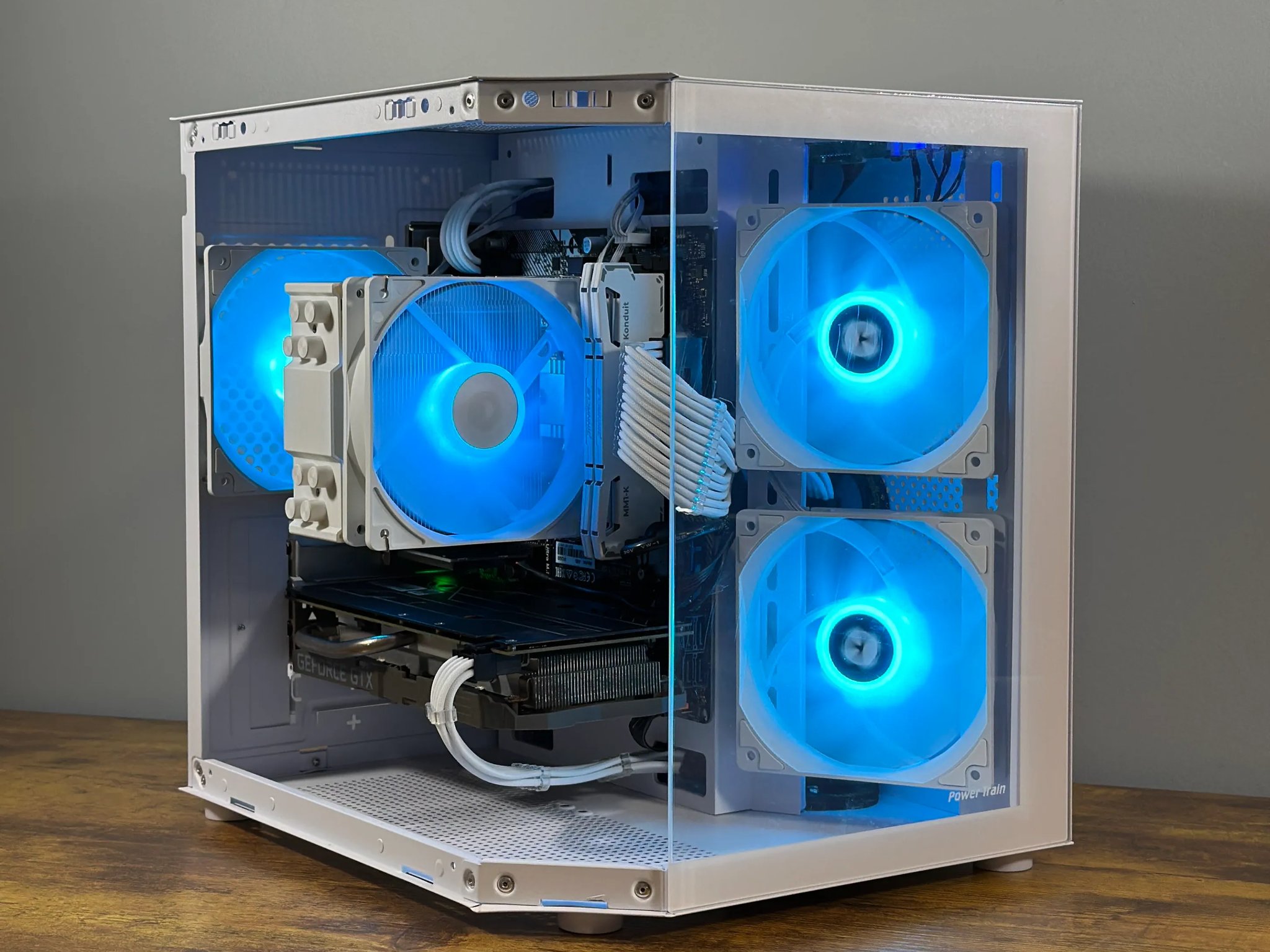 GTX 1660Ti | Ryzen 5 3500X | 16GB DDR4 | 1TB NVME | Windows 11 | WIFI + BT | Custom Gaming PC