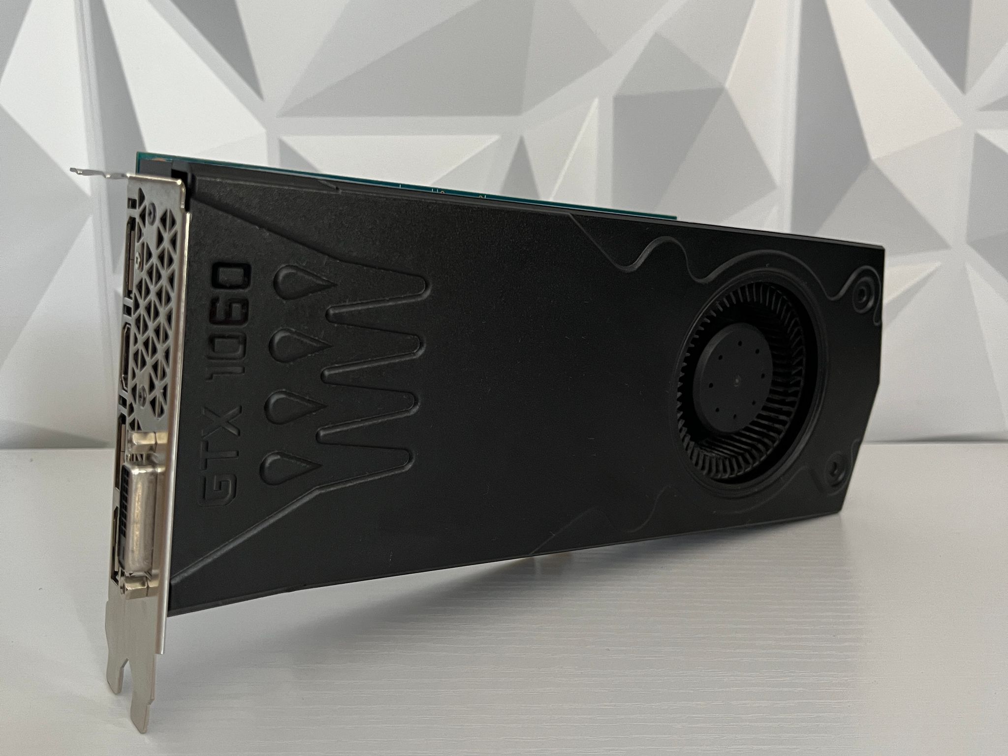 GTX 1060 6GB DELL NVIDIA 値下げ不可 動作保証 Dell NVIDIA GeForce GTX 1060 6GB | Jawa