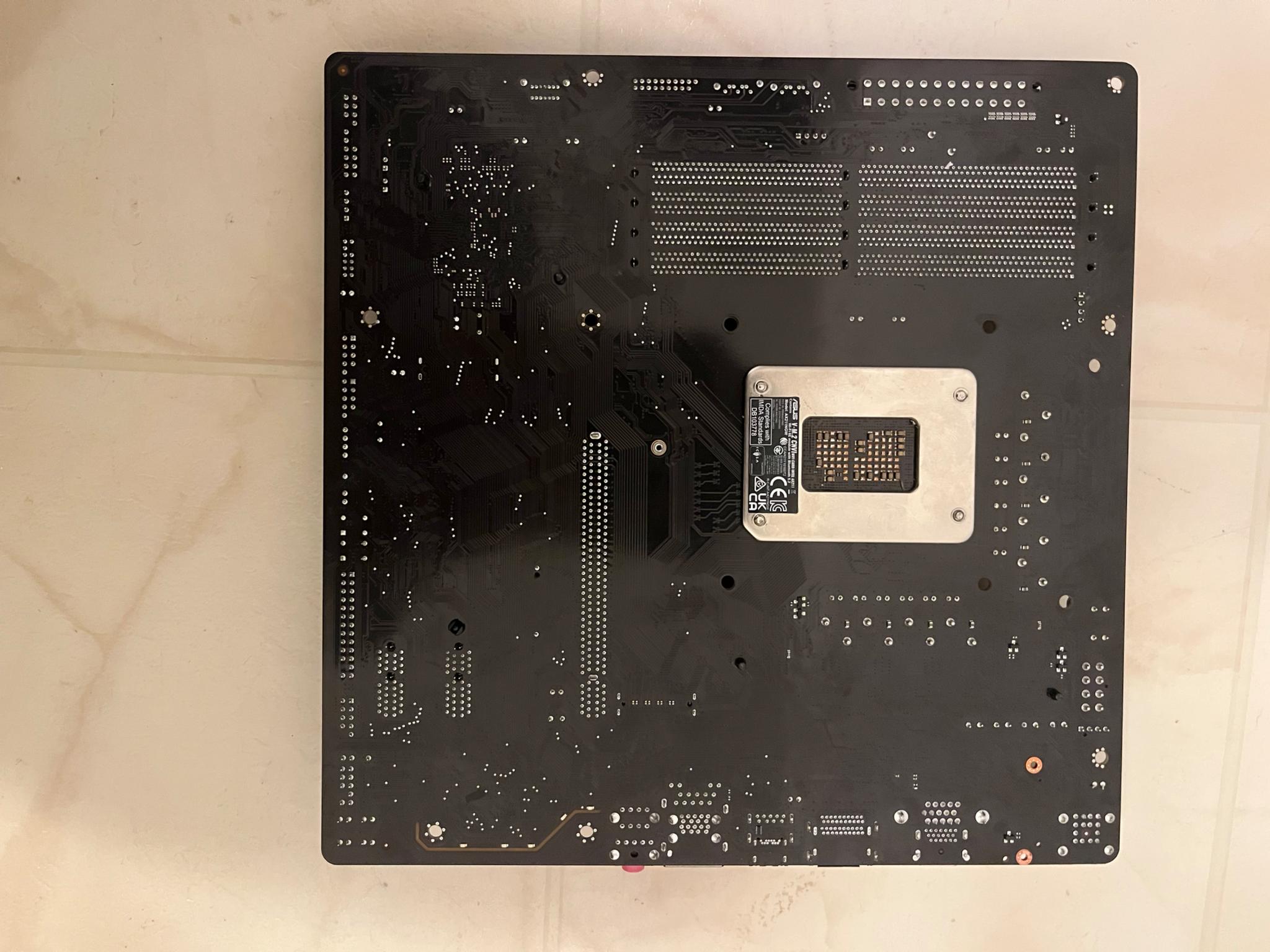 GIGABYTE B760M DS3H DDR4 (LGA 1700/ Intel/ B760/ M-ATX/ DDR4/ Dual M.2/ PCIe 4.0)