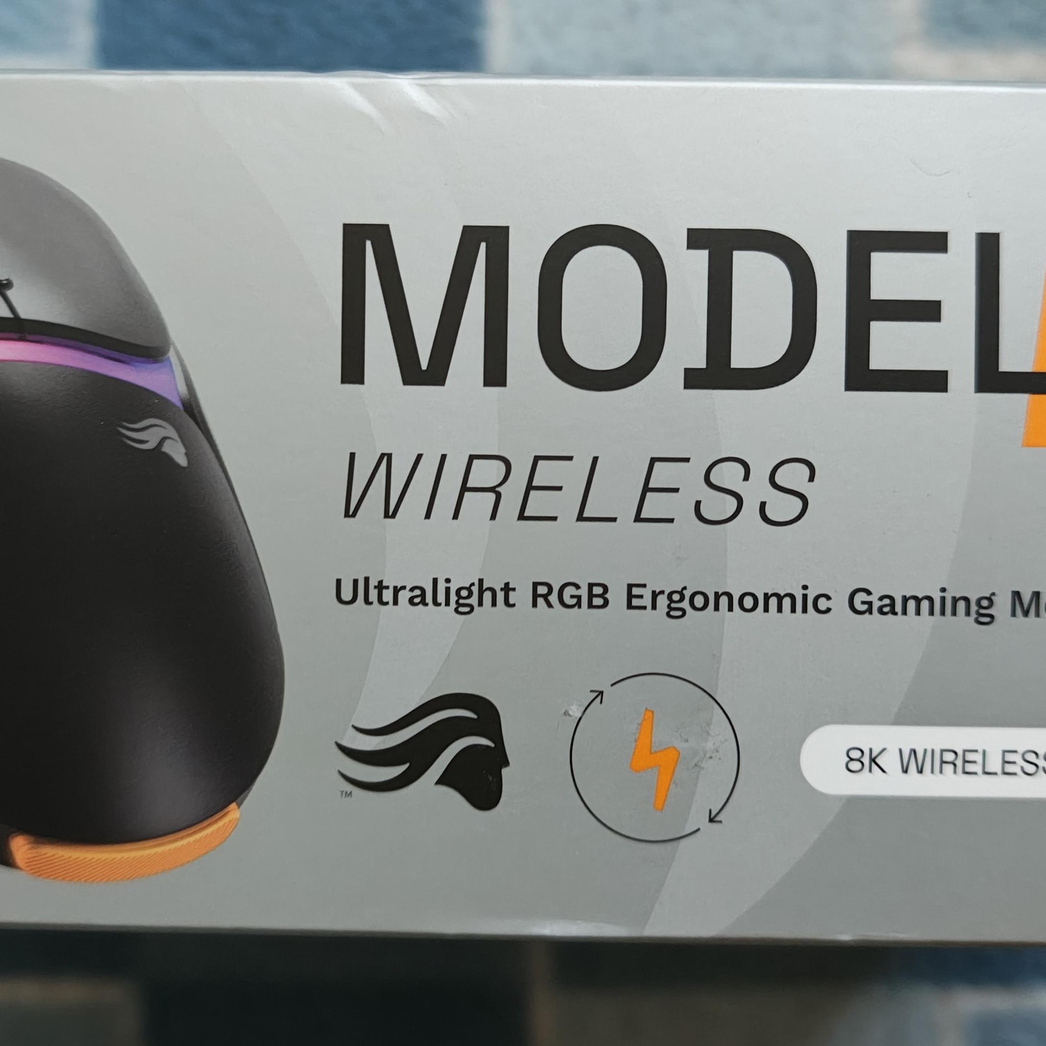 Glorious Model D3 Wireless Mouse - Used