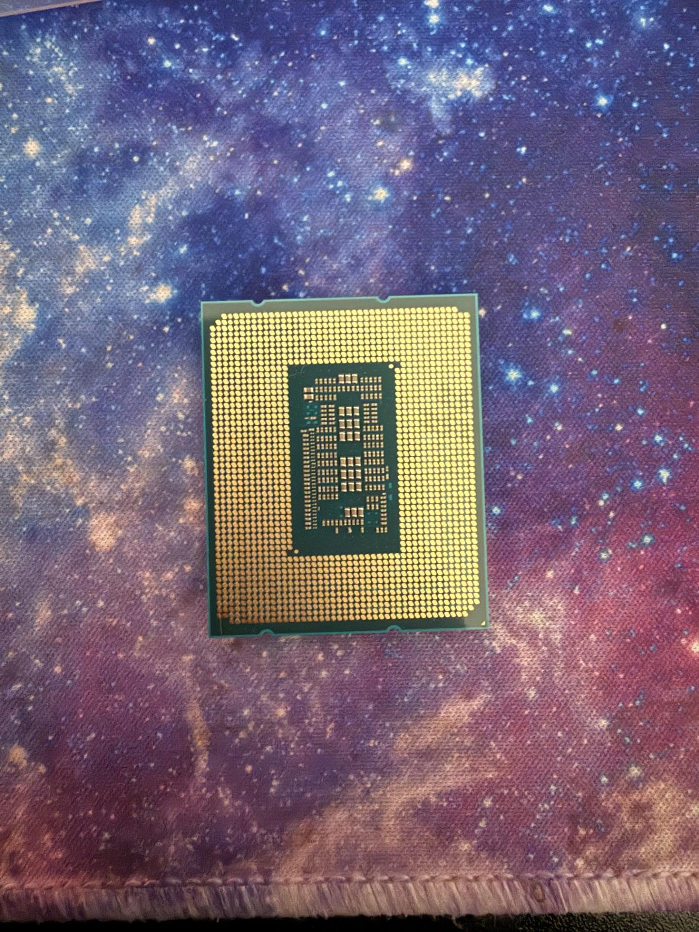 Intel Core i5-12600KF