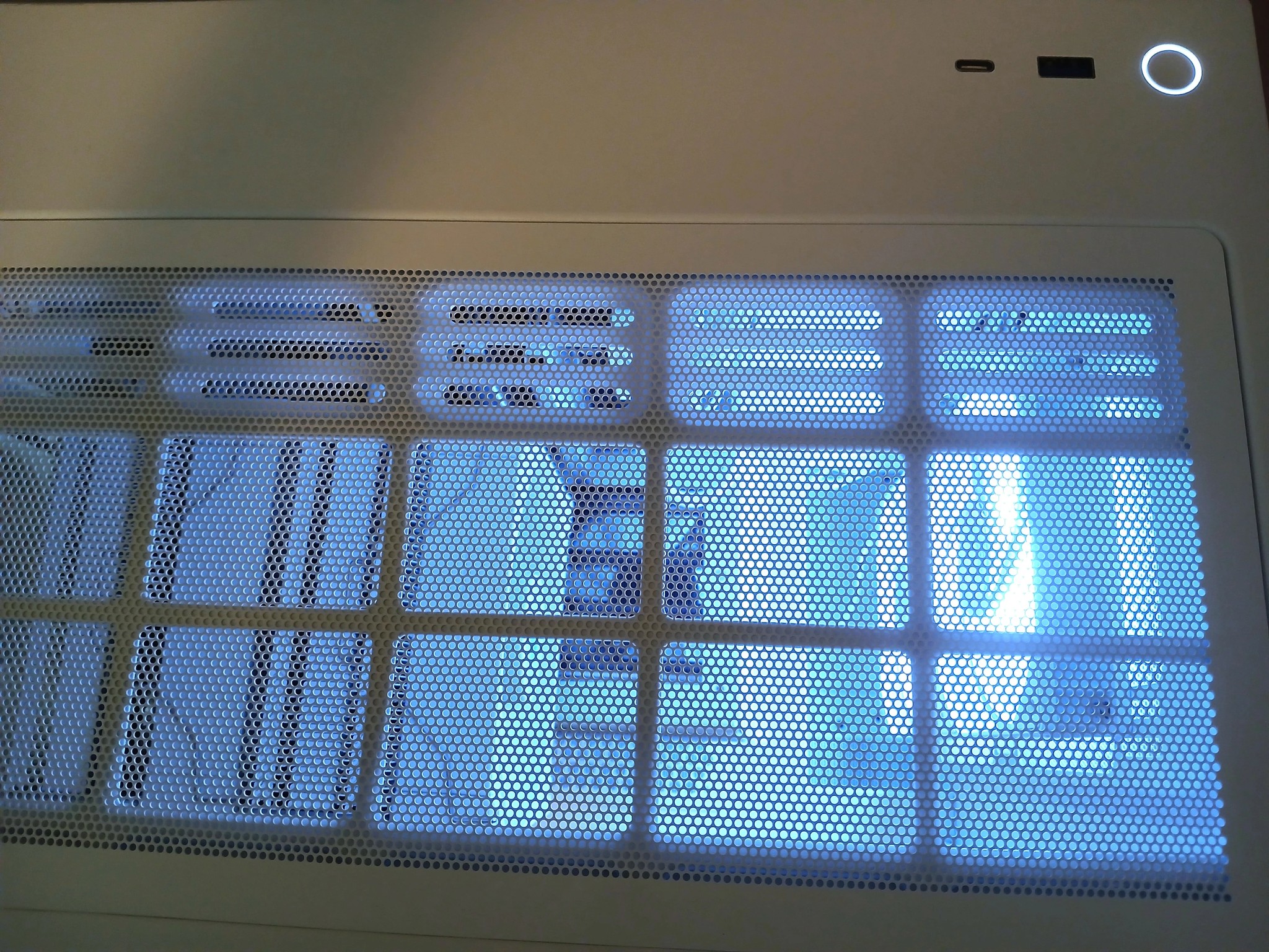 RX 9060XT 16GB | Intel i5 12600KF | 32GB RAM DDR4