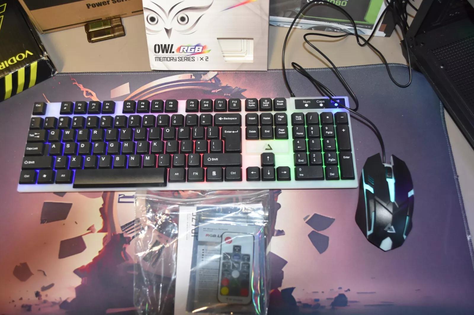 Gaming PC Intel I 5 9400 16 GB of RAM RGB GPU 1080 8 GB 1TB NVME+ 500GB HHD Custom built