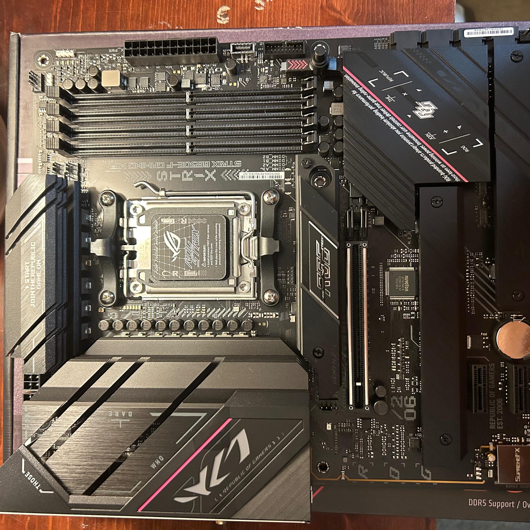 Asus rog strix b650e-f motherboard OBO