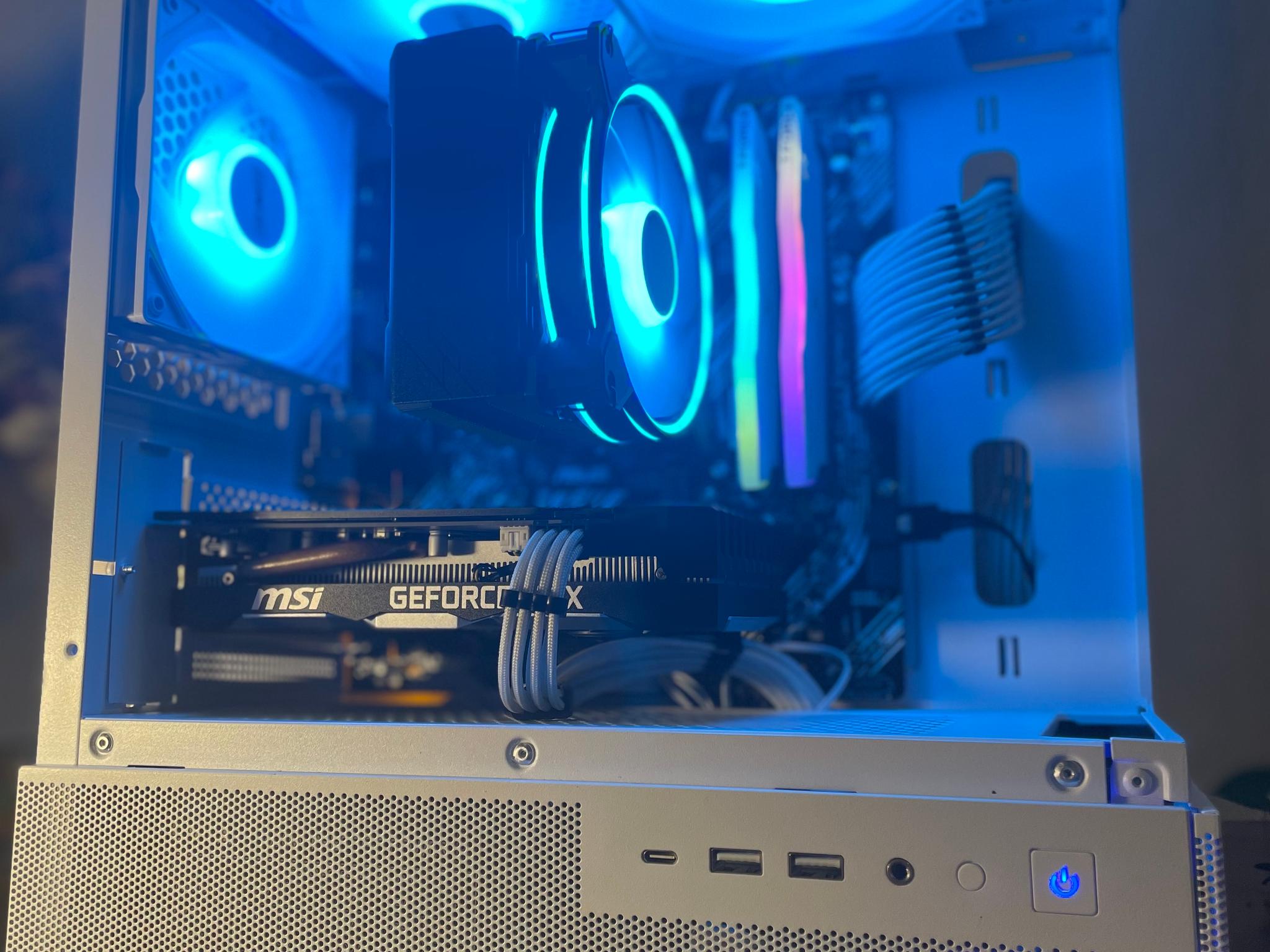 Gaming PC | GEFORCE 1660 | RYZEN 3 | 16GB RAM | WINDOWS 11 | WiFi and Bluetooth
