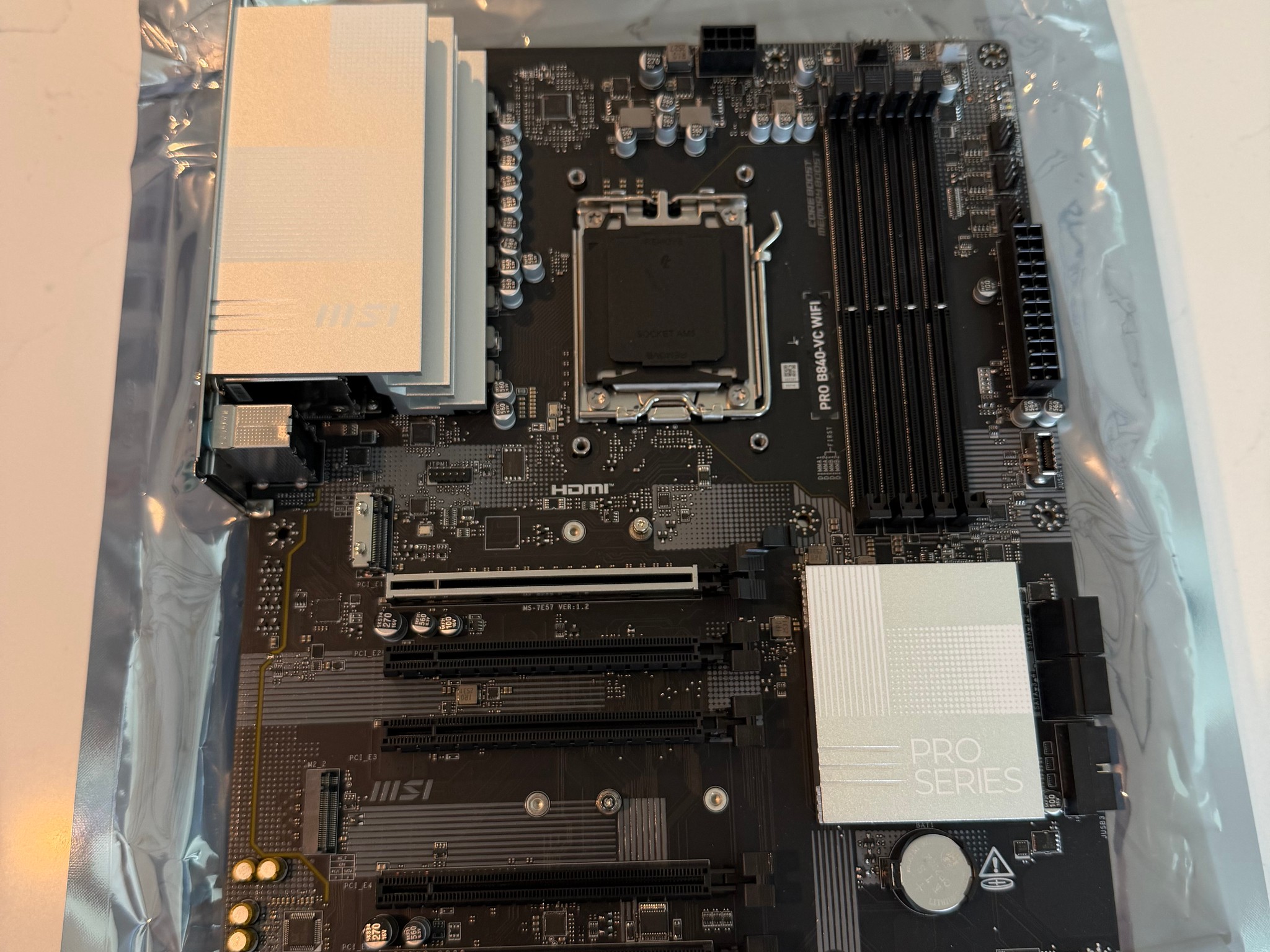 MSI B840-VC WiFi