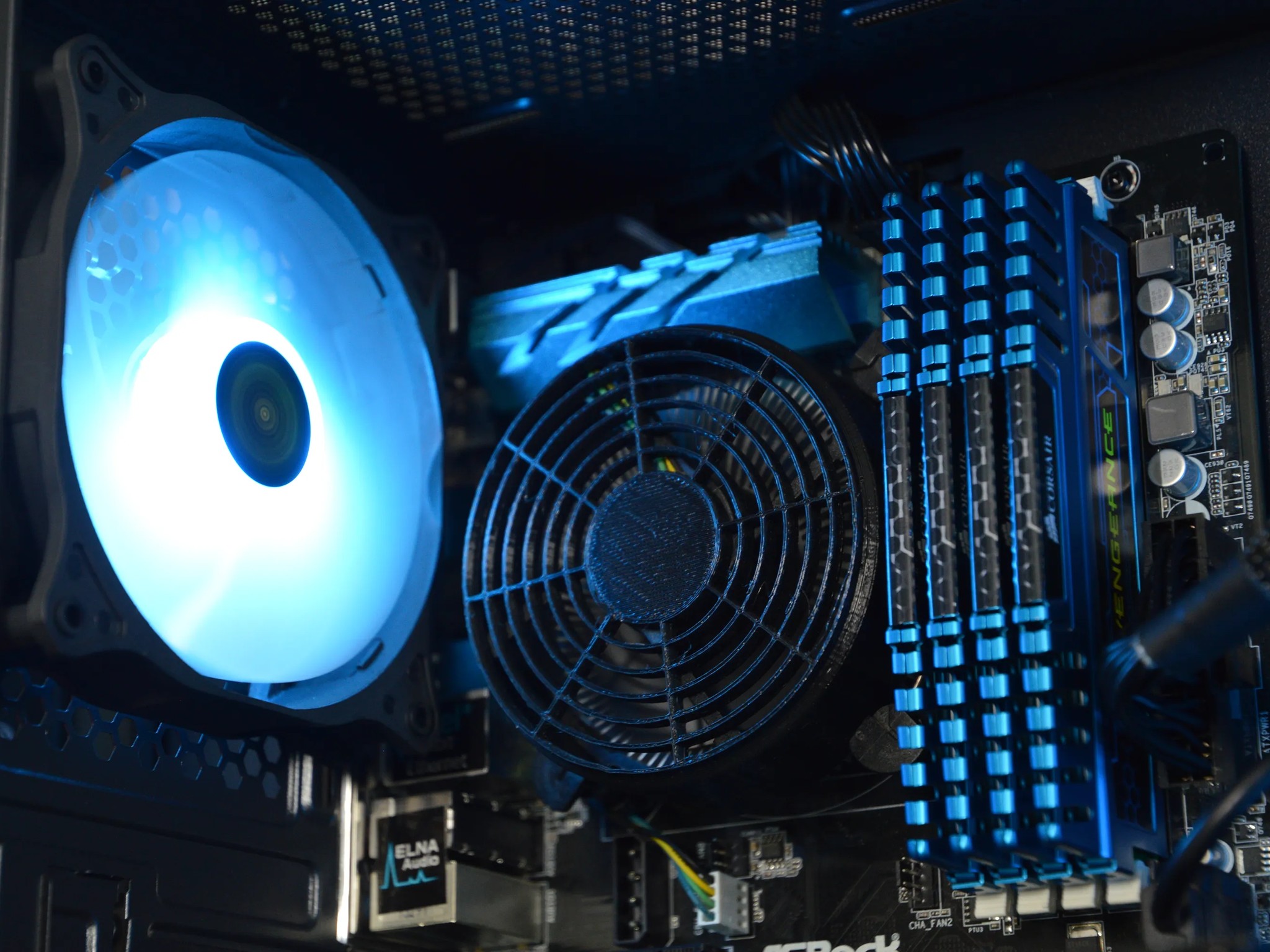 🔮⚫️ | R9 380 4GB | INTEL i5-4590 | 16GB RAM | 500GB SSD | Crystal Void |
