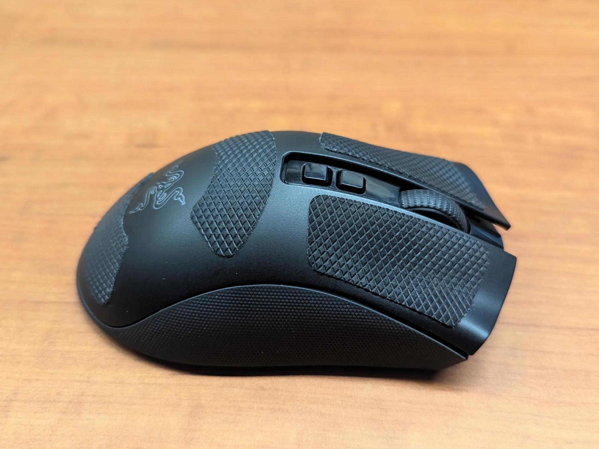 Razer Deathadder V2 Pro Wireless Gaming Mouse W/ Charging Dock