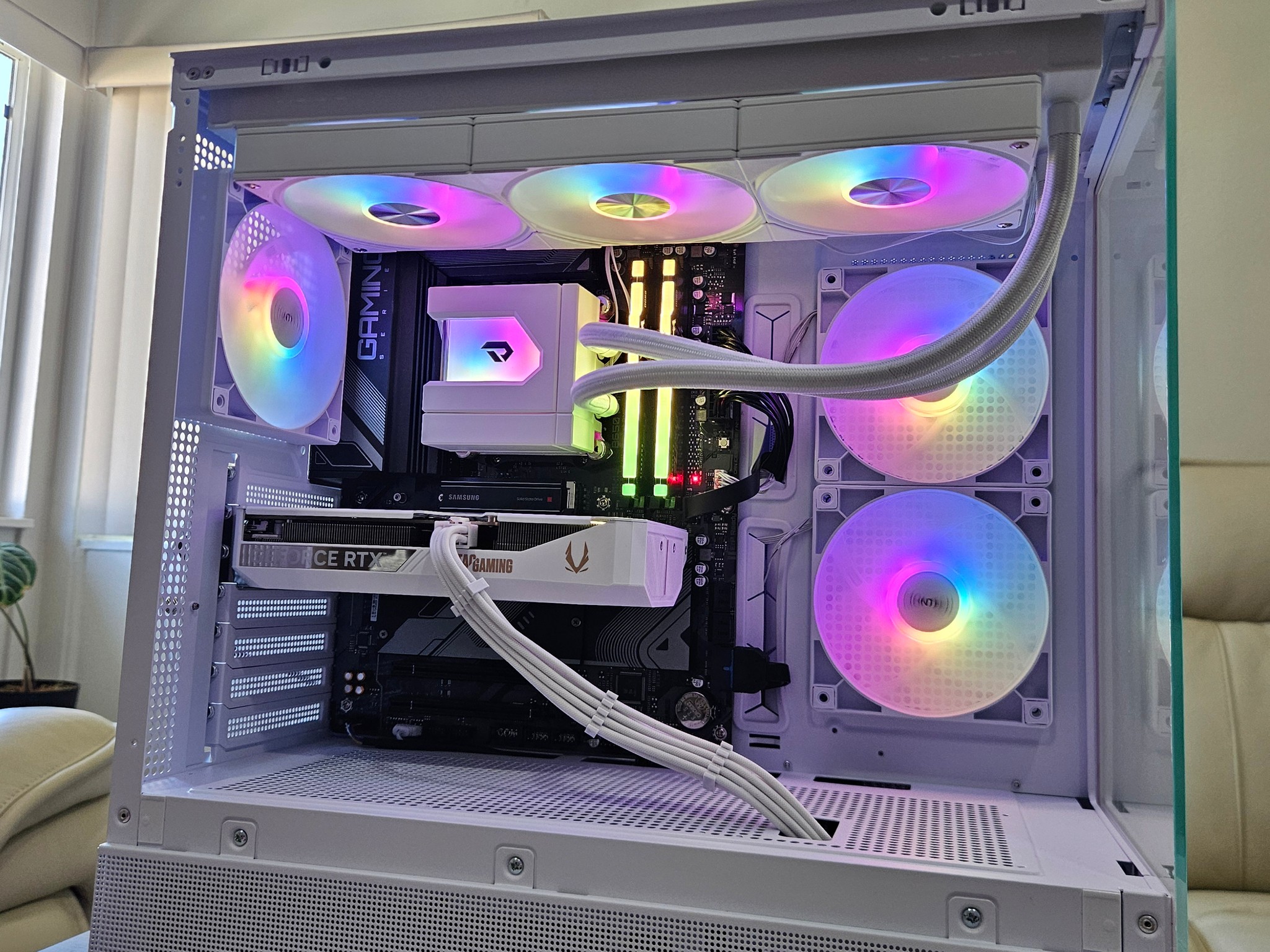 White RTX 5060 Ti Gaming PC | 1TB  m.2 | DDR5 | B650 | 360MM AIO |