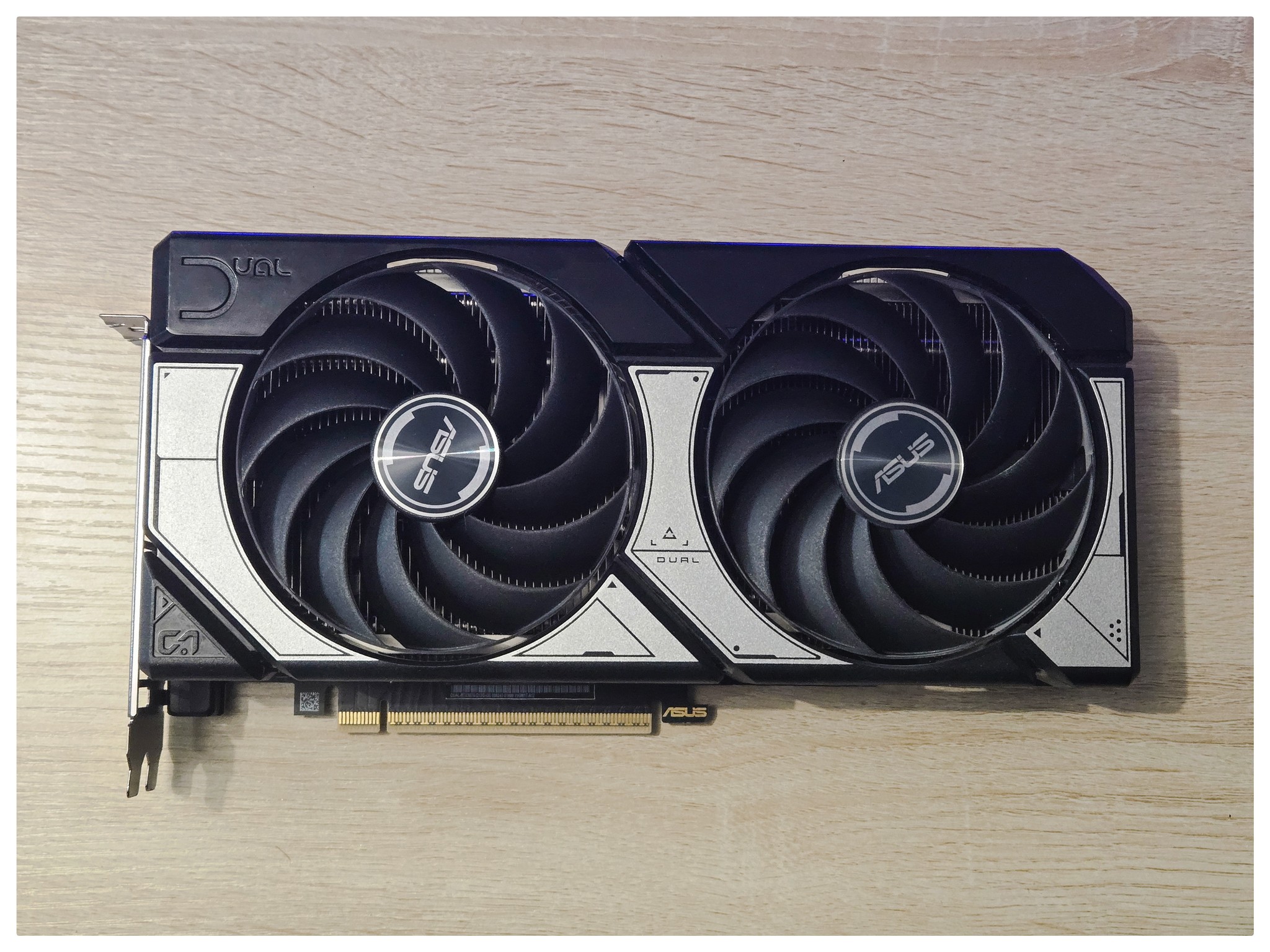 ASUS Dual RTX 5070 12GB OC