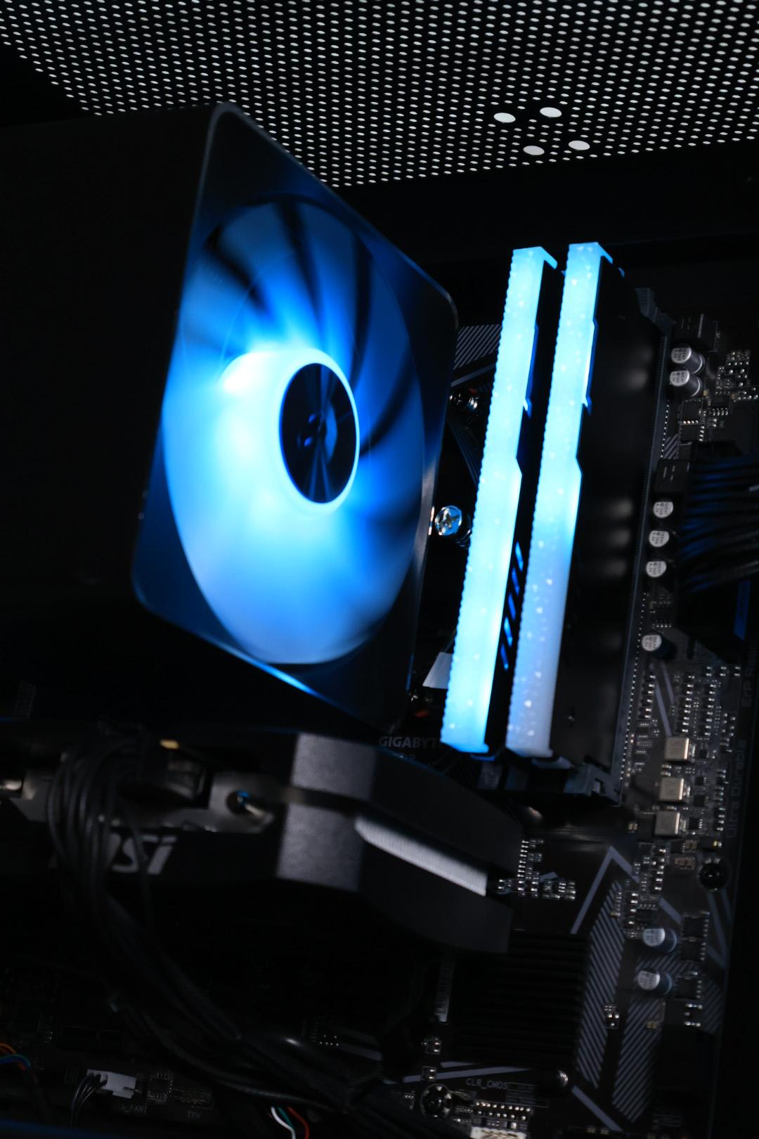 💎Gemstone|RTX 5050 Ryzen 5 5500💎