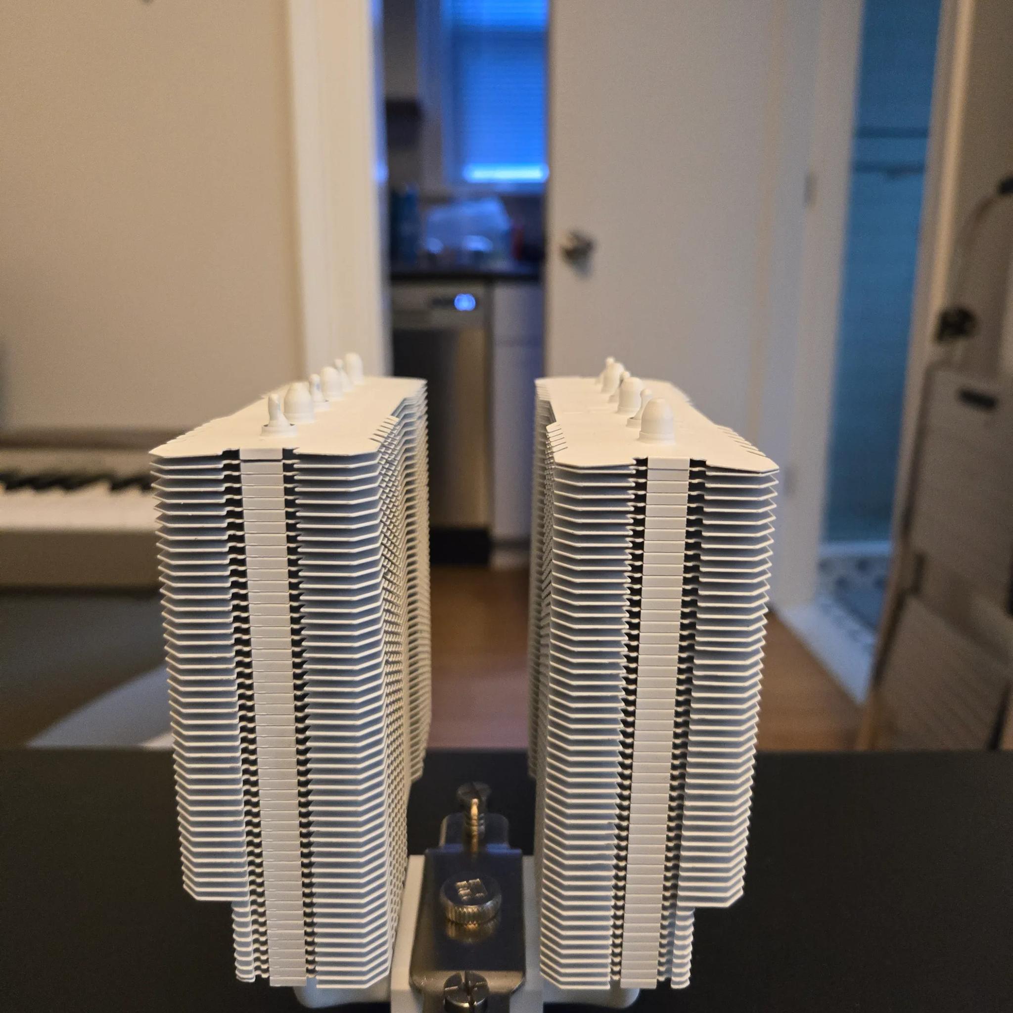 Barely Used Thermalright Peerless Assassin 120 SE White ARGB CPU Cooler