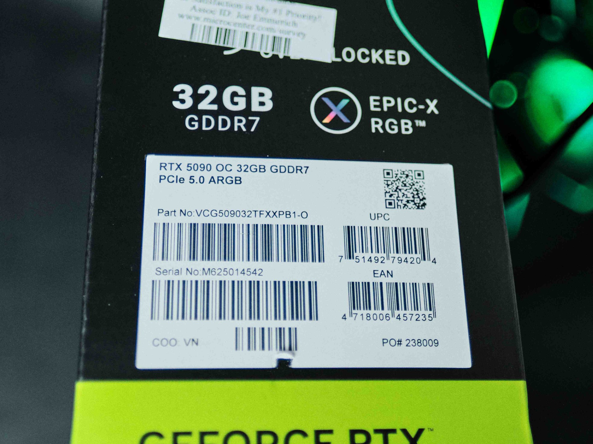 High-End 5090 OC Gaming & AI PC - RTX 5090 OC + 64GB DDR5 + AMD Ryzen 9 7950X