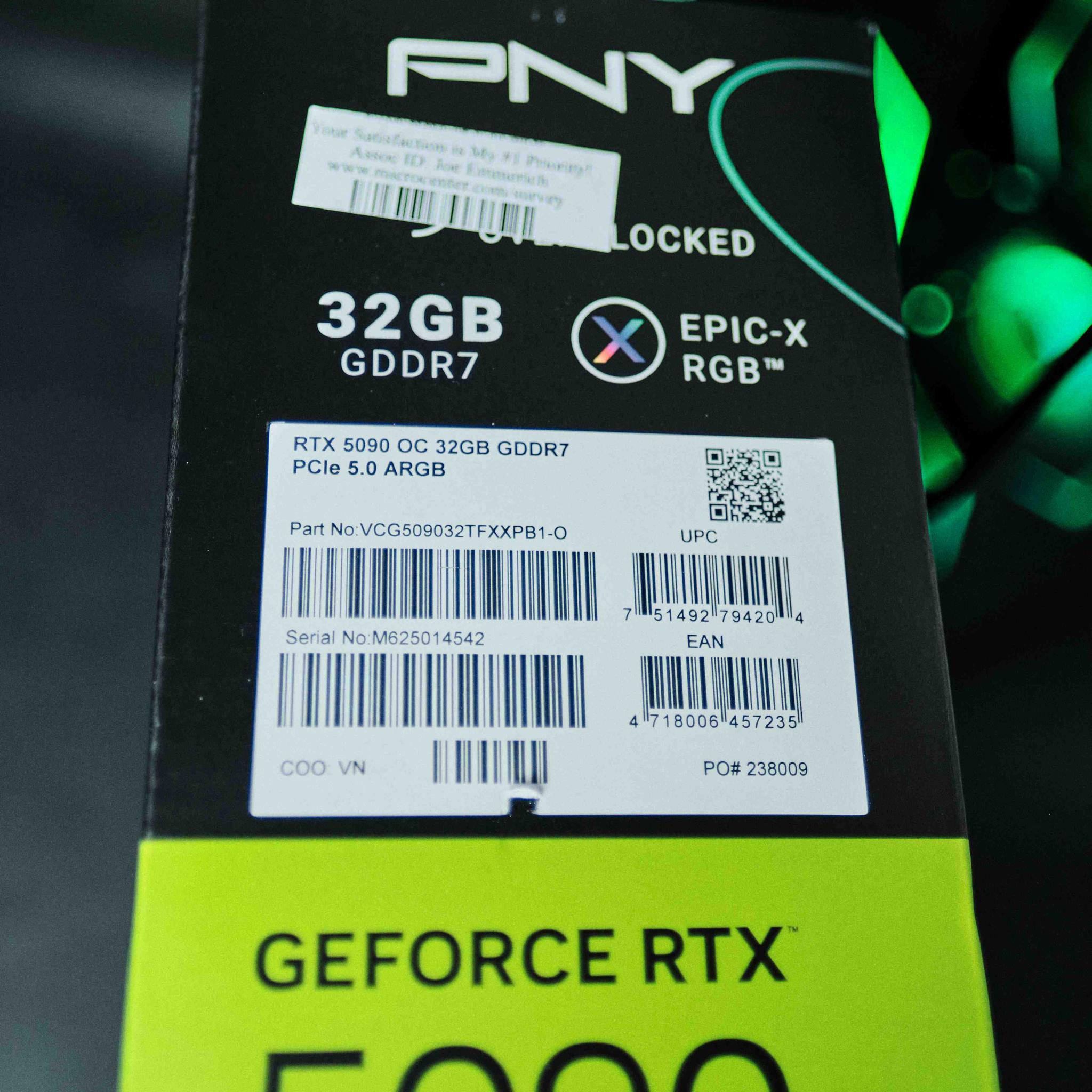 High-End 5090 OC Gaming & AI PC - RTX 5090 OC + 64GB DDR5 + AMD Ryzen 9 7950X