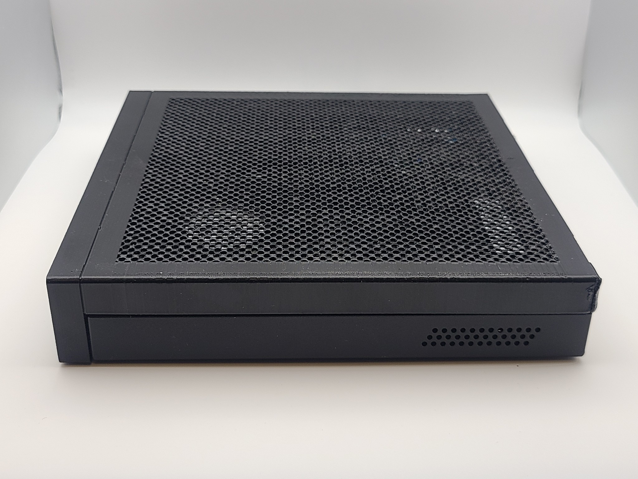 Lenovo ThinkCentre M720Q TINY with Radeon RX 6400 LP (POWERCOOLER)
