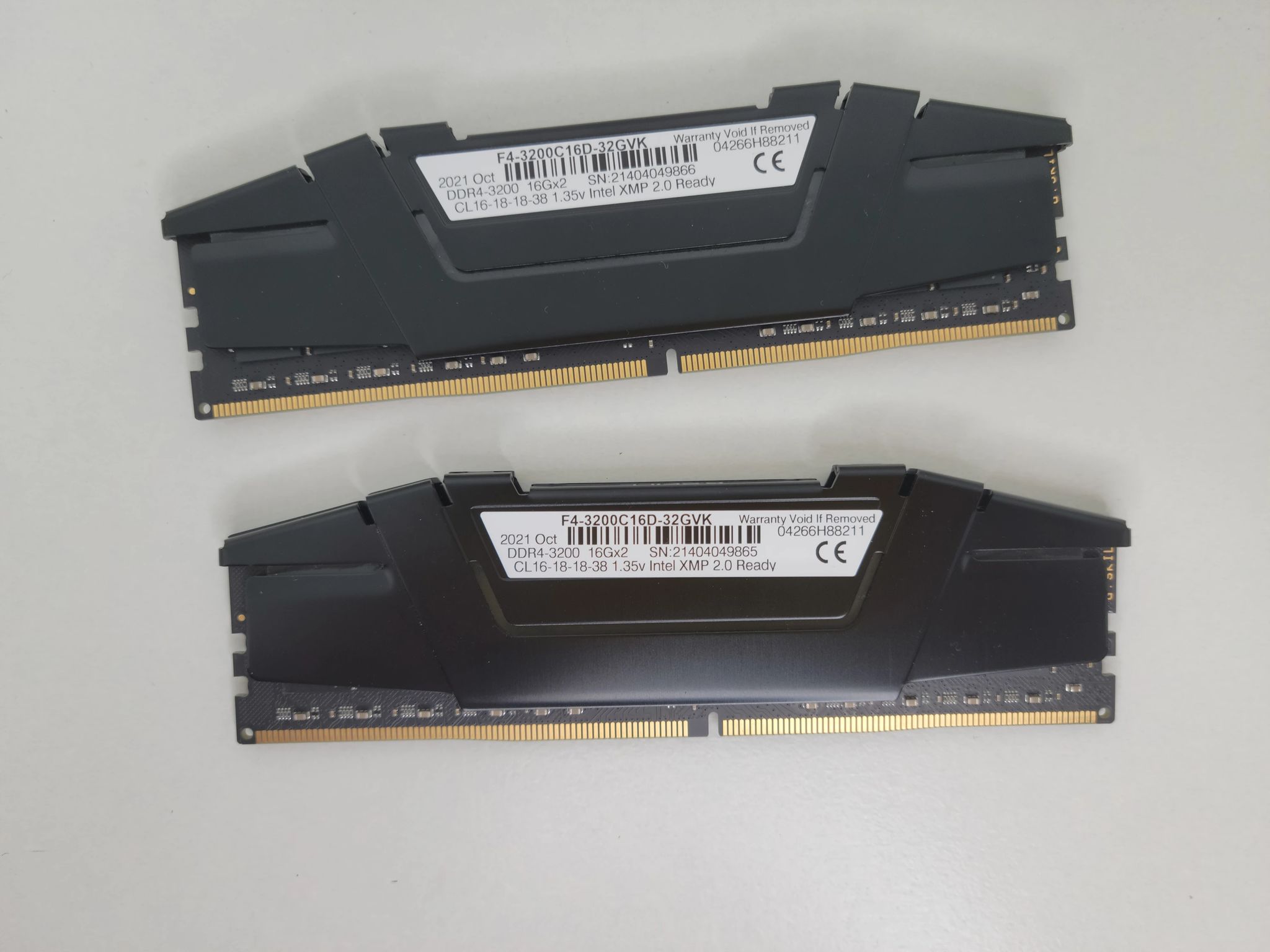 G.Skill Ripjaws V 32GB (2 x 16GB) DDR4-3200 CL16