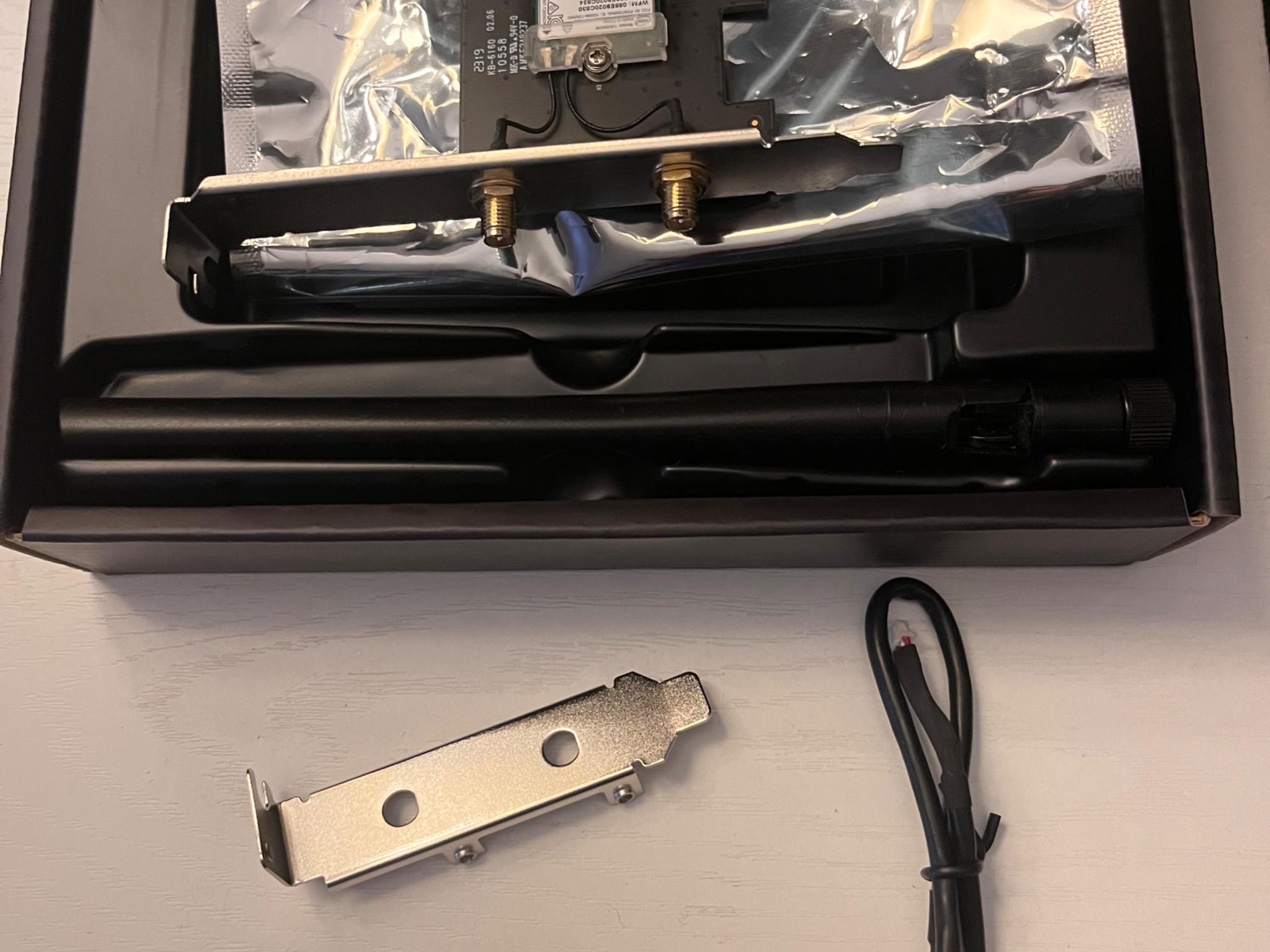 Wifi / bluetooth pcie card