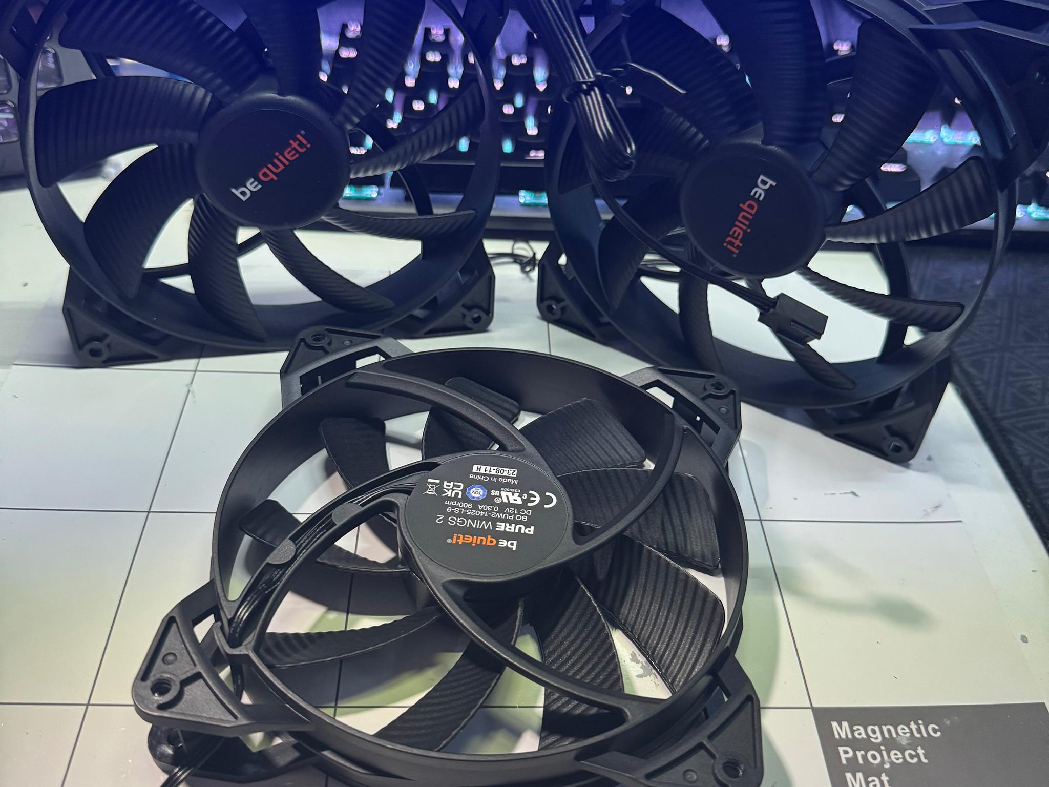 Be Quiet - Black 140mm fans
