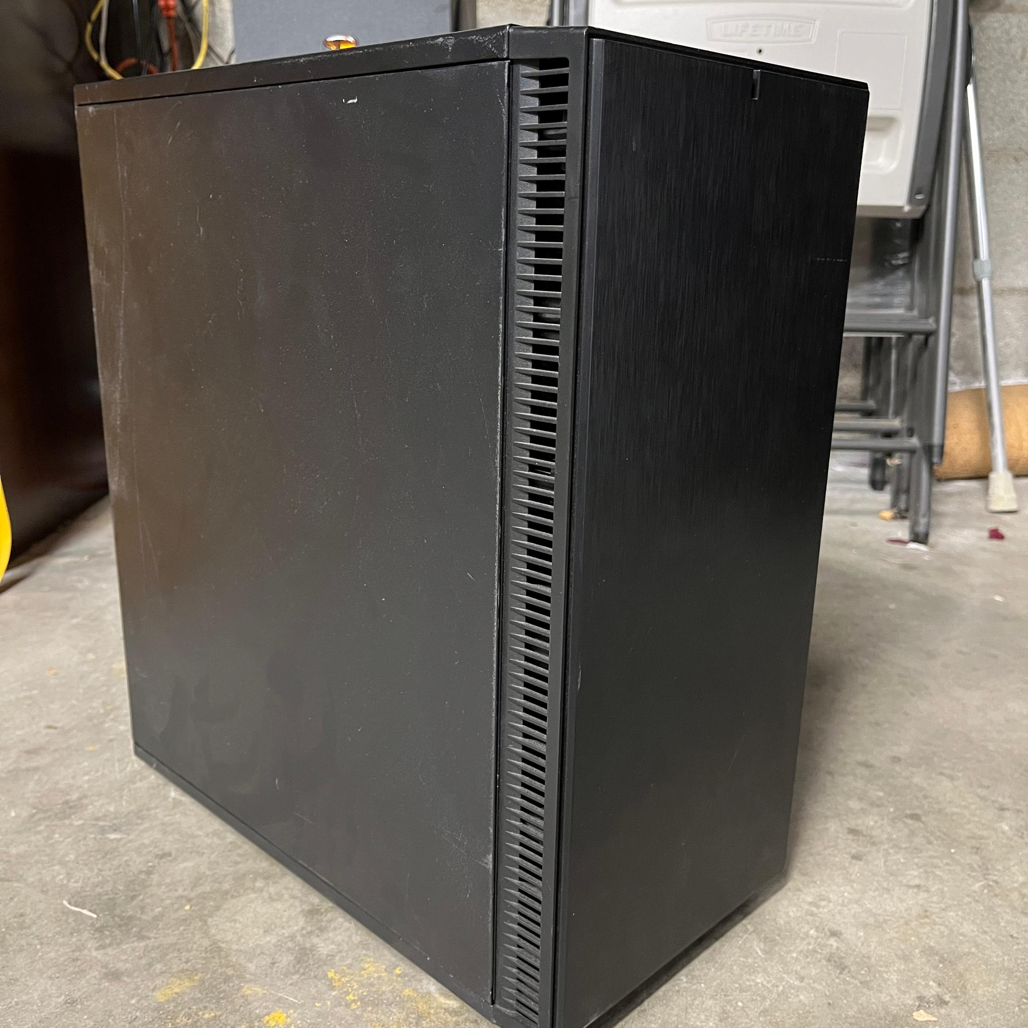 🔥🖥️NVIDIA GTX 1080, Intel i7-4770, 500 GB SSD, 12 GB RAM,High Performance Custom Gaming PC w/ Wi-Fi