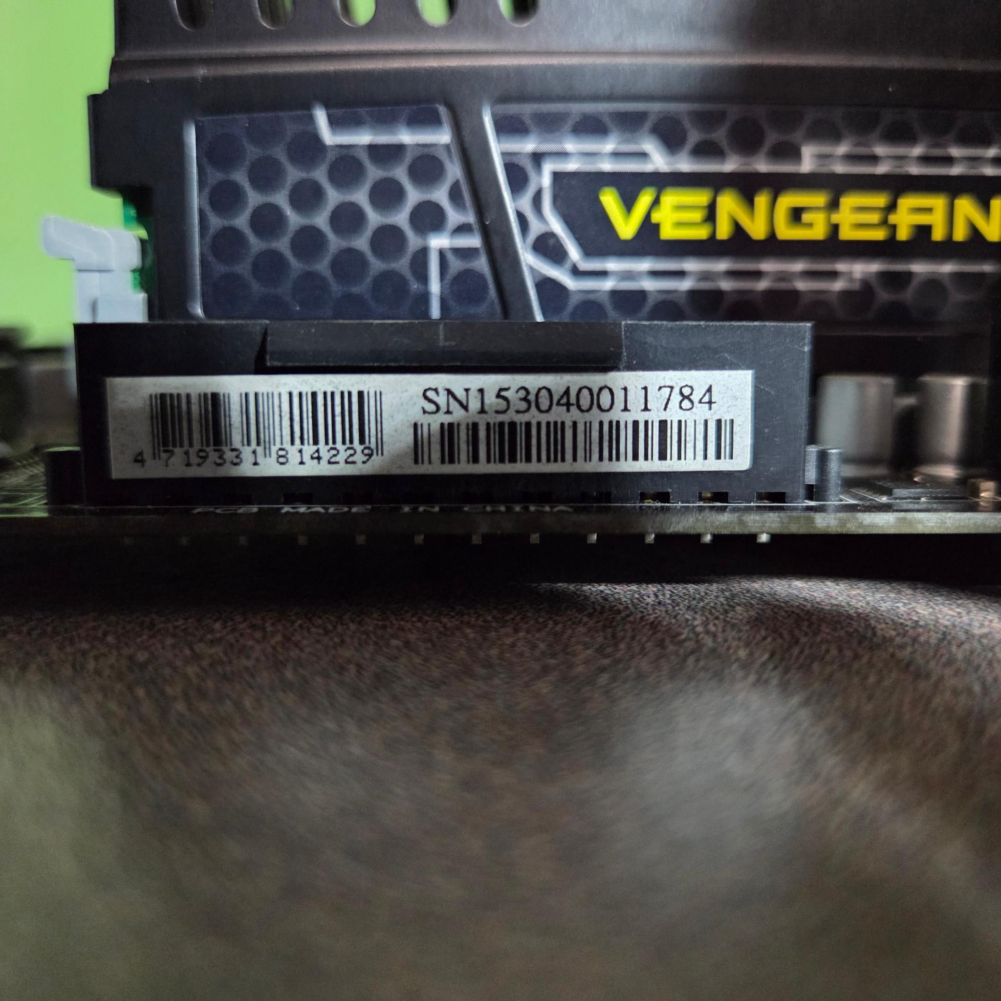 Bundle: Gigabyte GA-970A-DS3P | AMD FX-8320 | 16GB Corsair RAM DDR3