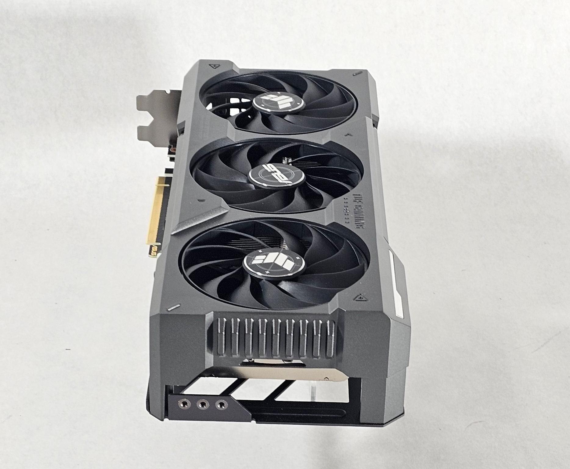 ASUS TUF GAMING GeForce RTX 4070 Ti - Image 5