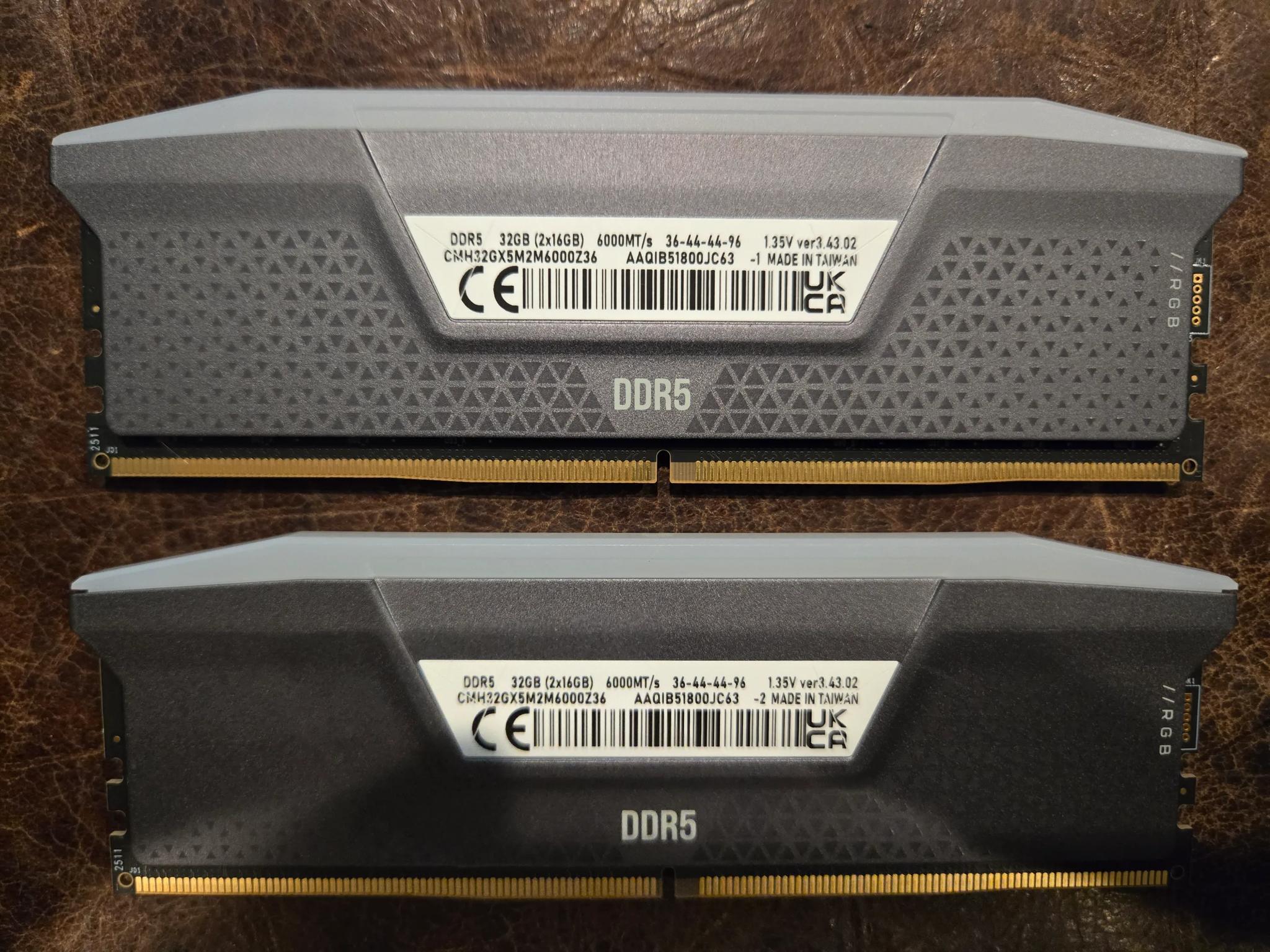 Corsair VENGEANCE RGB 32GB (2 x 16GB) DDR5-6000 PC5-48000 CL36