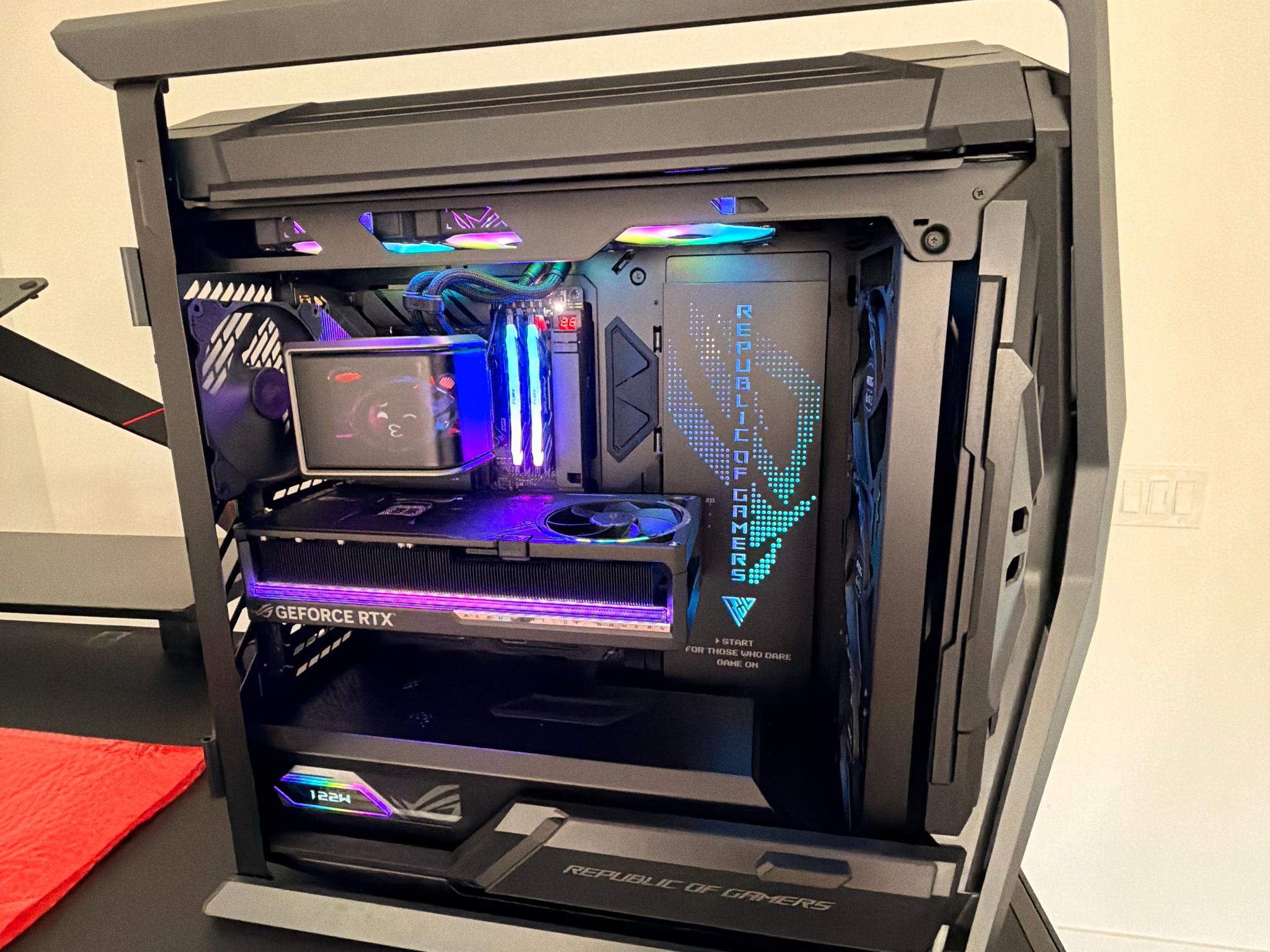 ASUS ROG Hyperion Custom PC