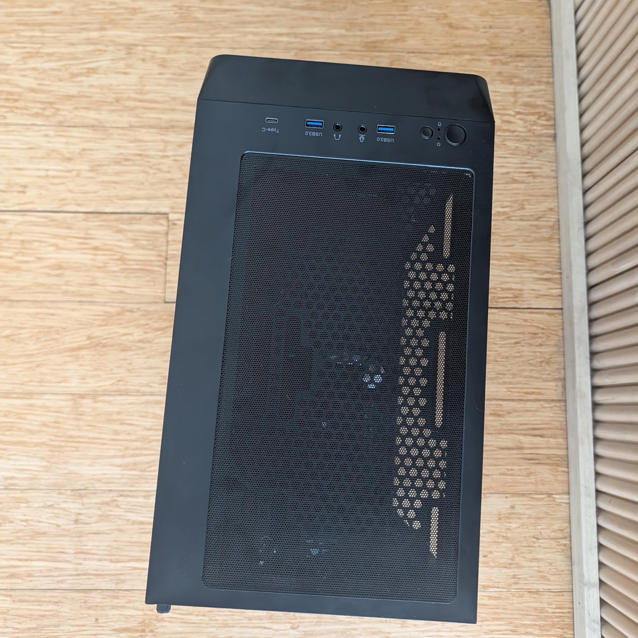 Custom Gaming PC | RX 6500 XT | I7 6700 | 16GB | 256GB NVME | |