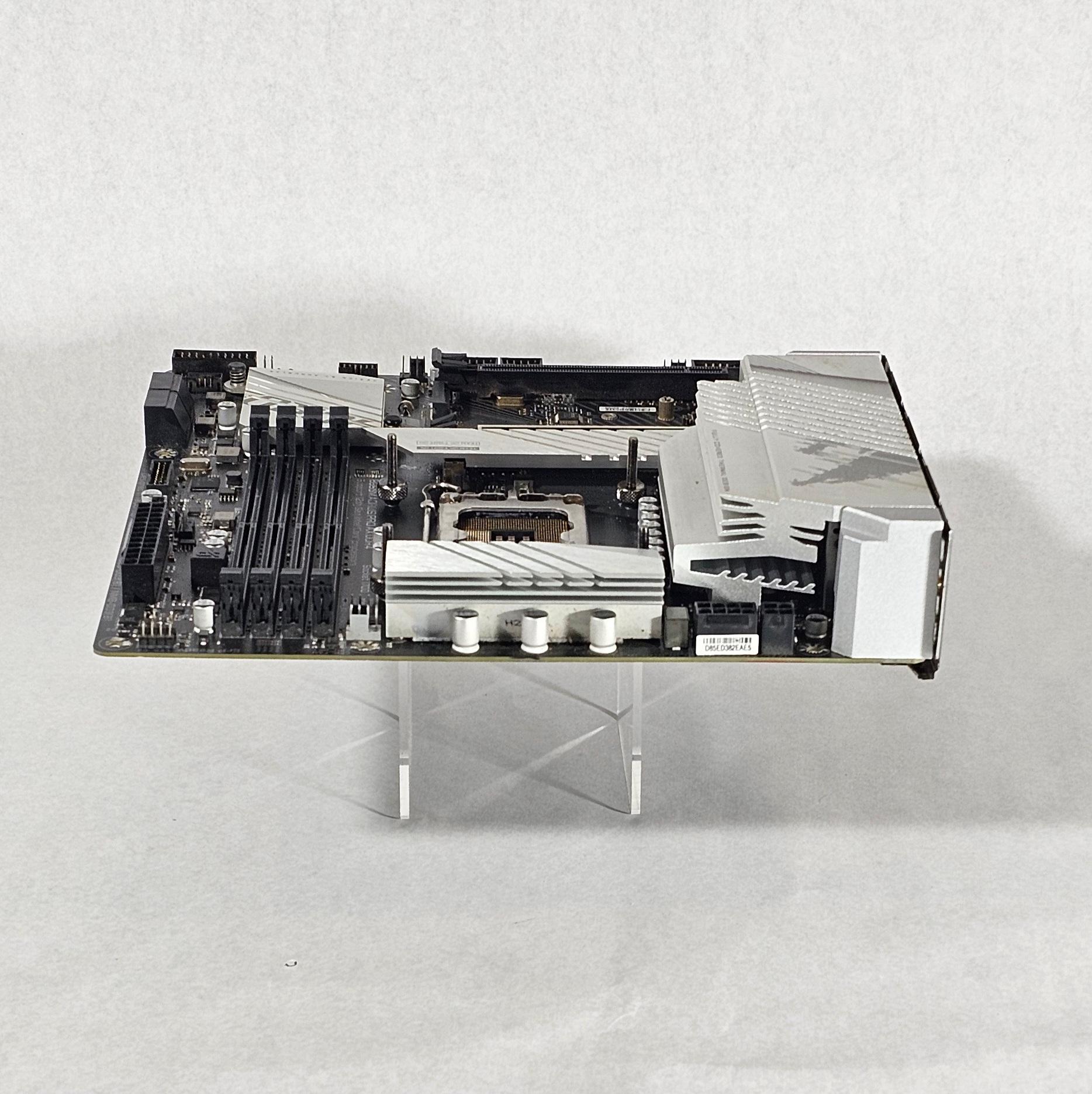 Gigabyte B660M AORUS PRO AX LGA1700 WIFI DDR4 Motherboard