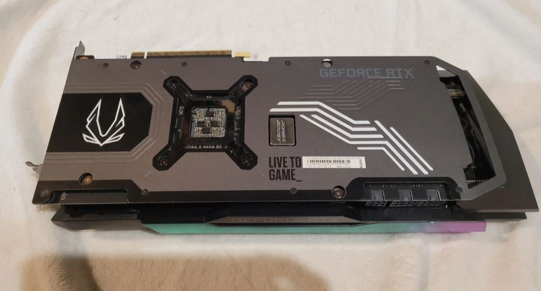 ZOTAC AMP Extreme Holo GeForce RTX 3070 Ti | Jawa