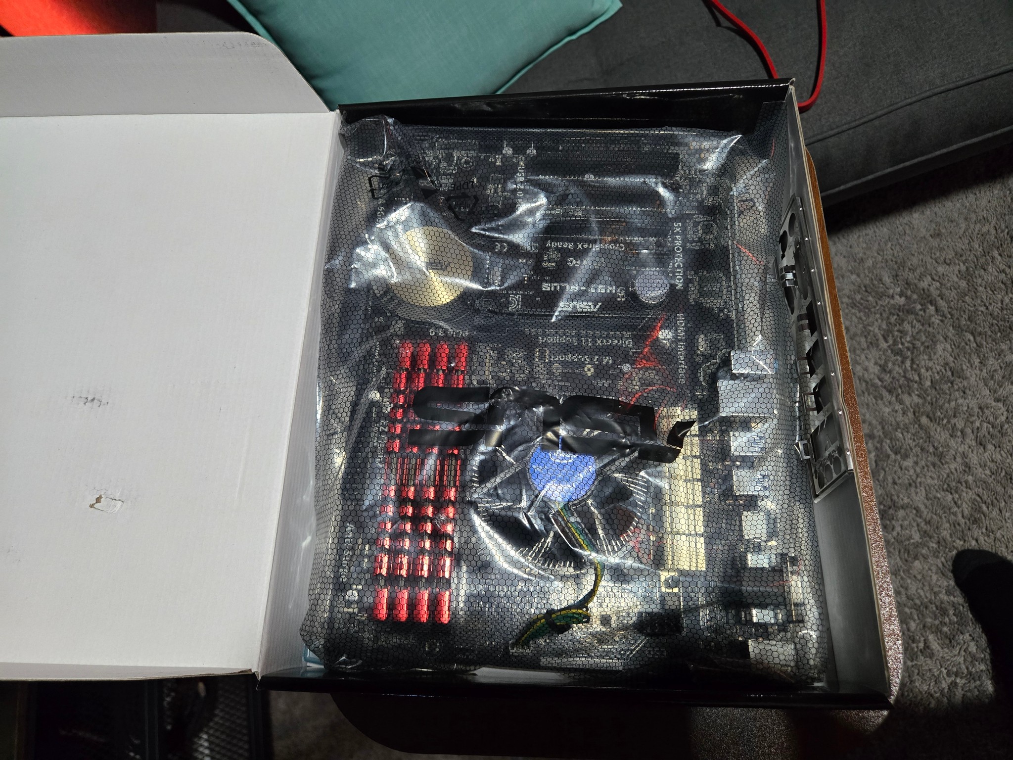 I7 4790k and motherboard with 32gb DDR3 and CPU Cooler