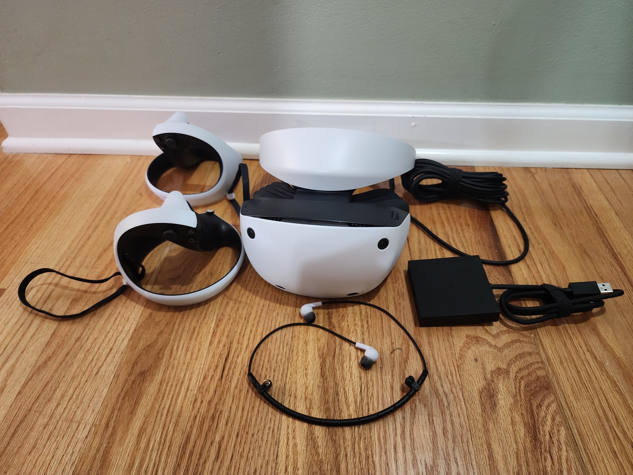 Sony PlayStation VR2 - with PC Adapter (No Box)