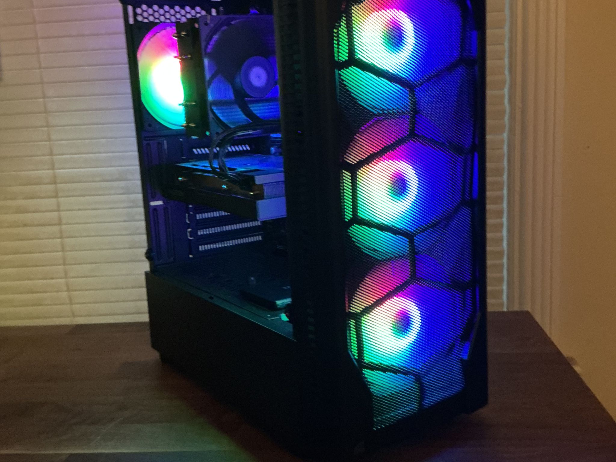Budget AMD RX 6600 XT build!