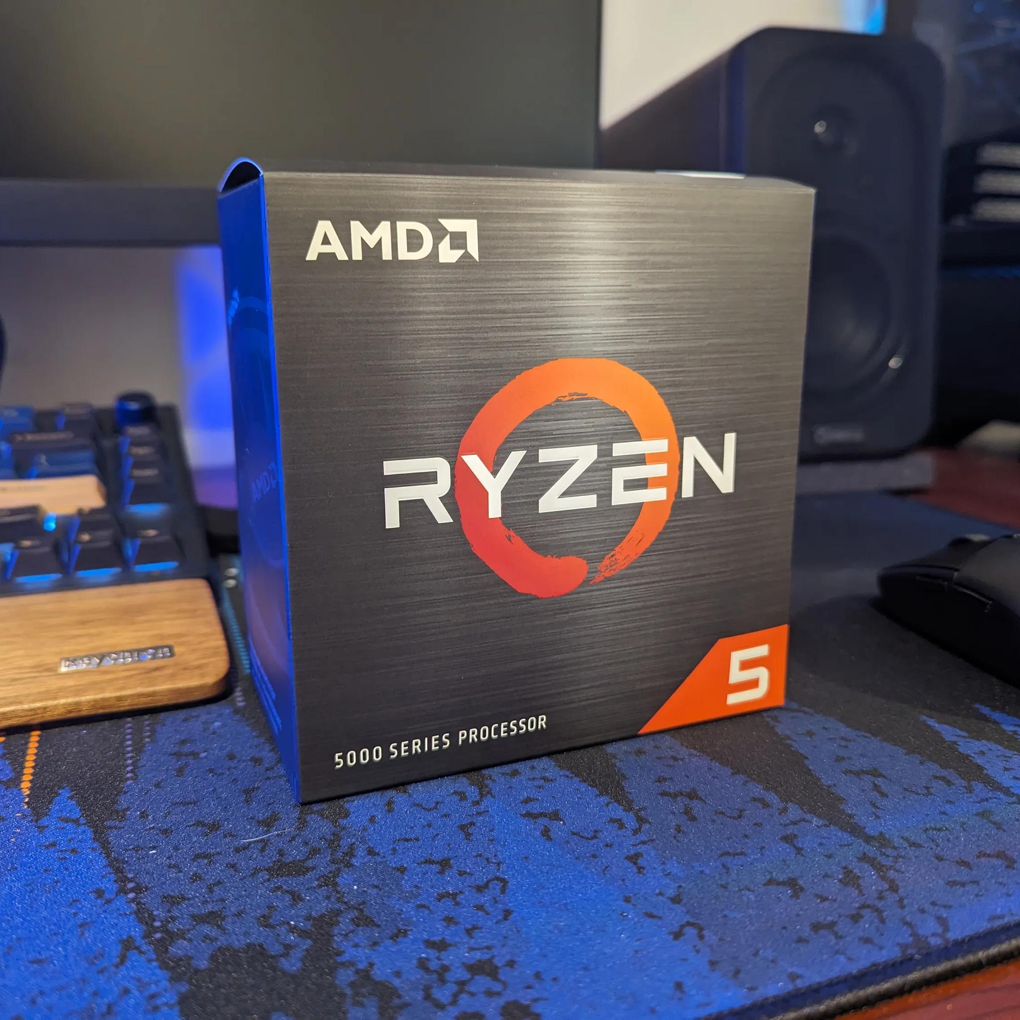 AMD Ryzen 5 5600X CPU: 6 core 12 thread processor 4.6GHz Max Boost, original box and cooler included