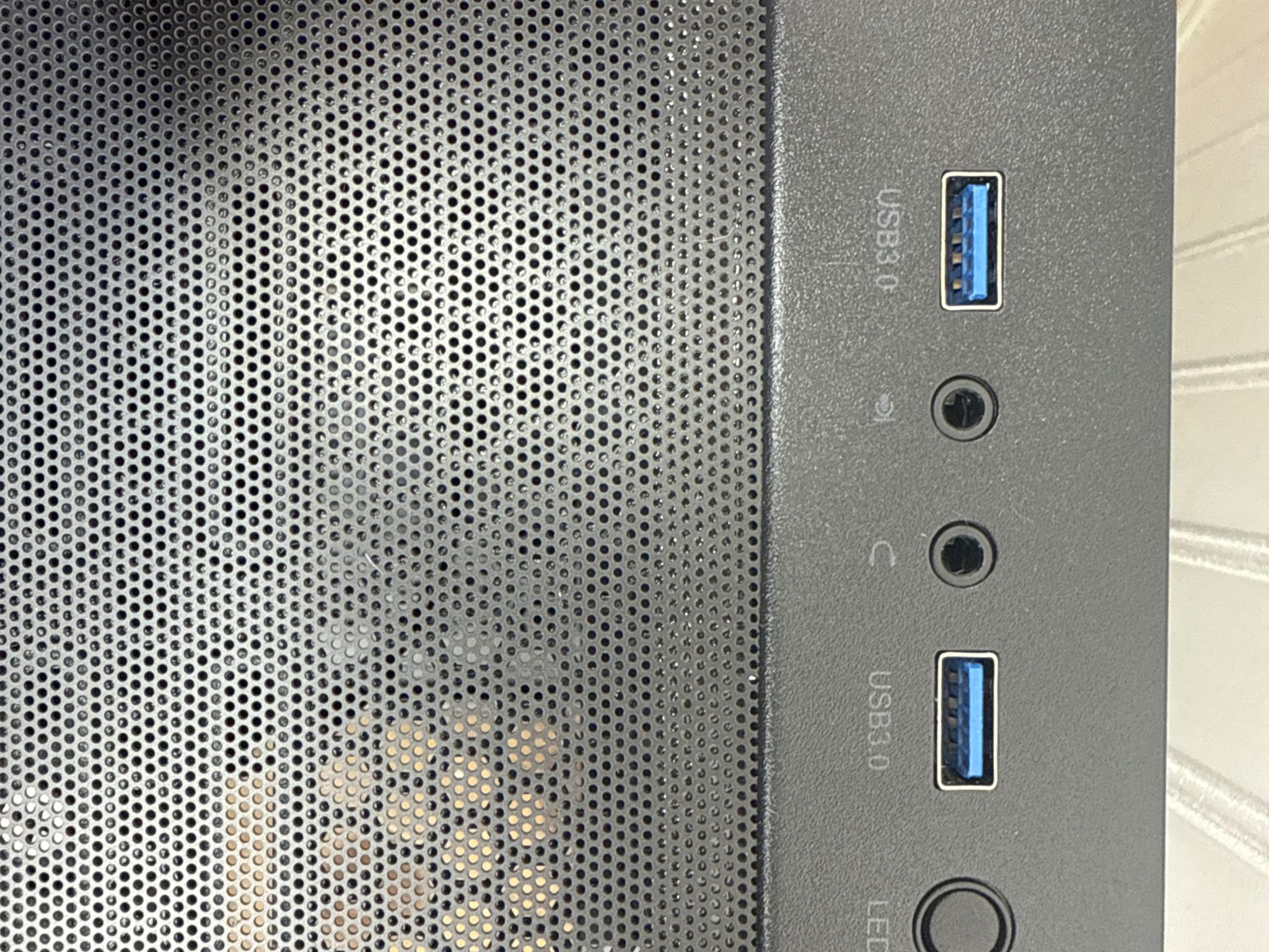 Shadow Stalker  i9-13900KF | RTX 5070 Ti | 64g DDR5 | Z790 | 2TB NVMe | 360 AIO | 1600 watt EVGA
