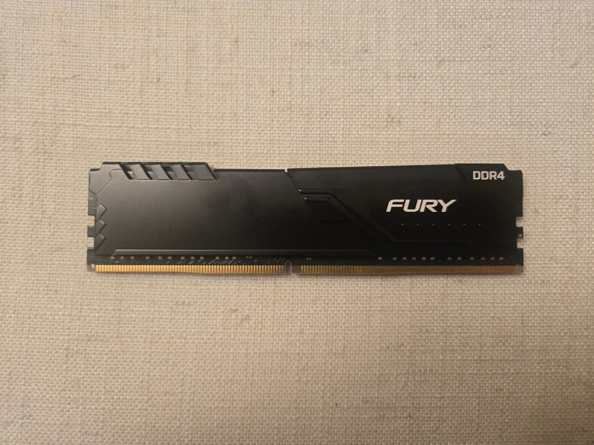 16GB DDR4-3200 (Kingston HyperX Fury) - Used