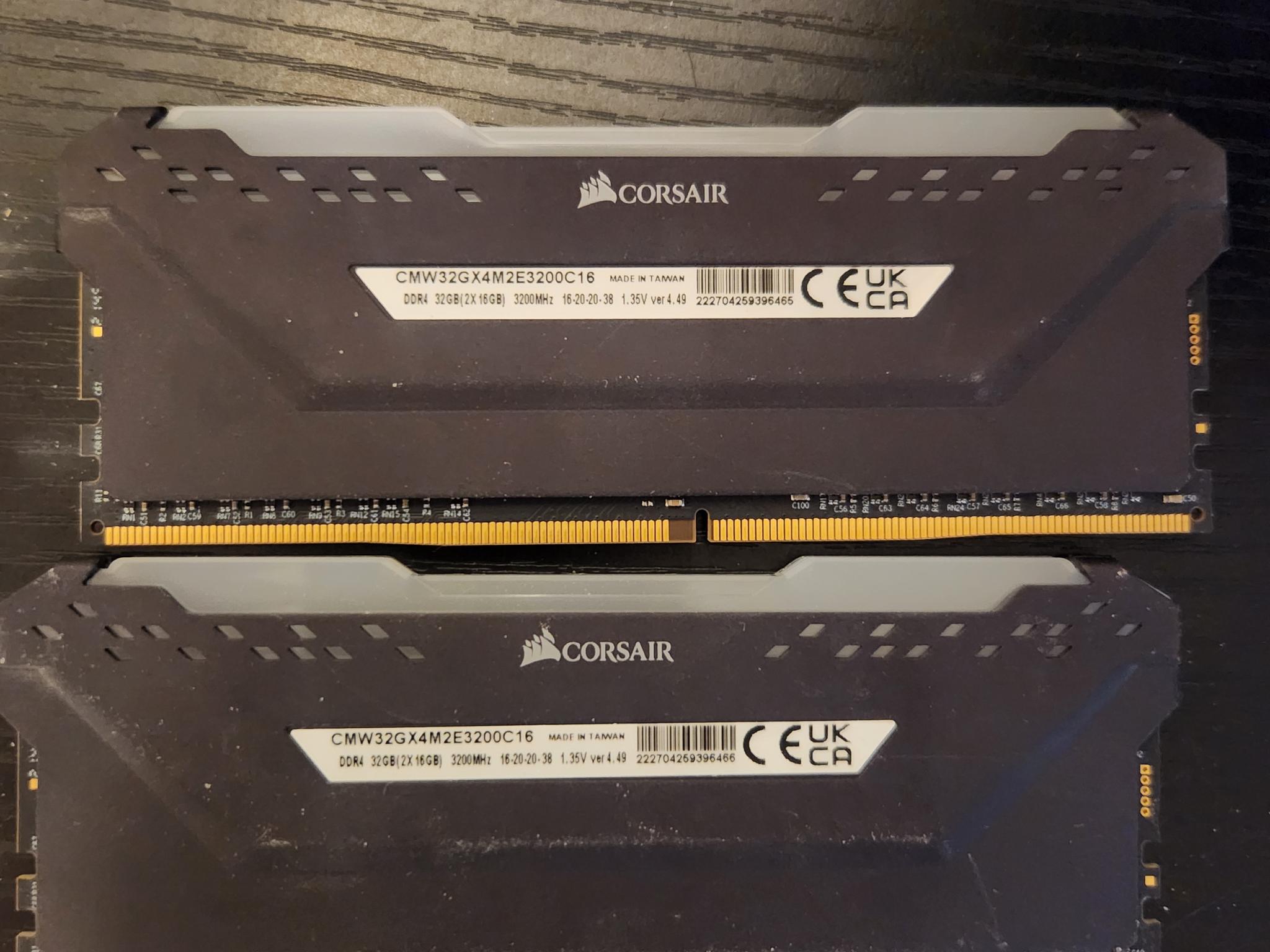 Corsair vengance RGB PRO 32GB 2x 16