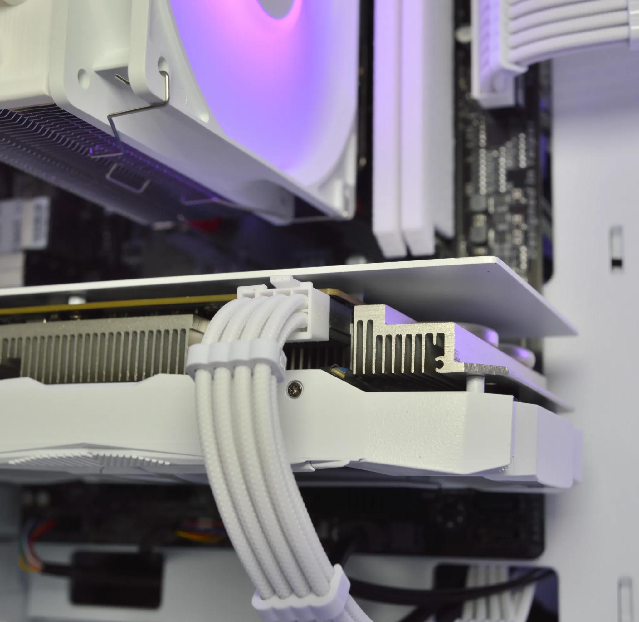 🌨️🌨️| RTX 2060 SUPER 6GB | RYZEN 5 3600 | 16GB DDR4 RAM | 1TB NVME SSD | Blizzard Box 3.0 |