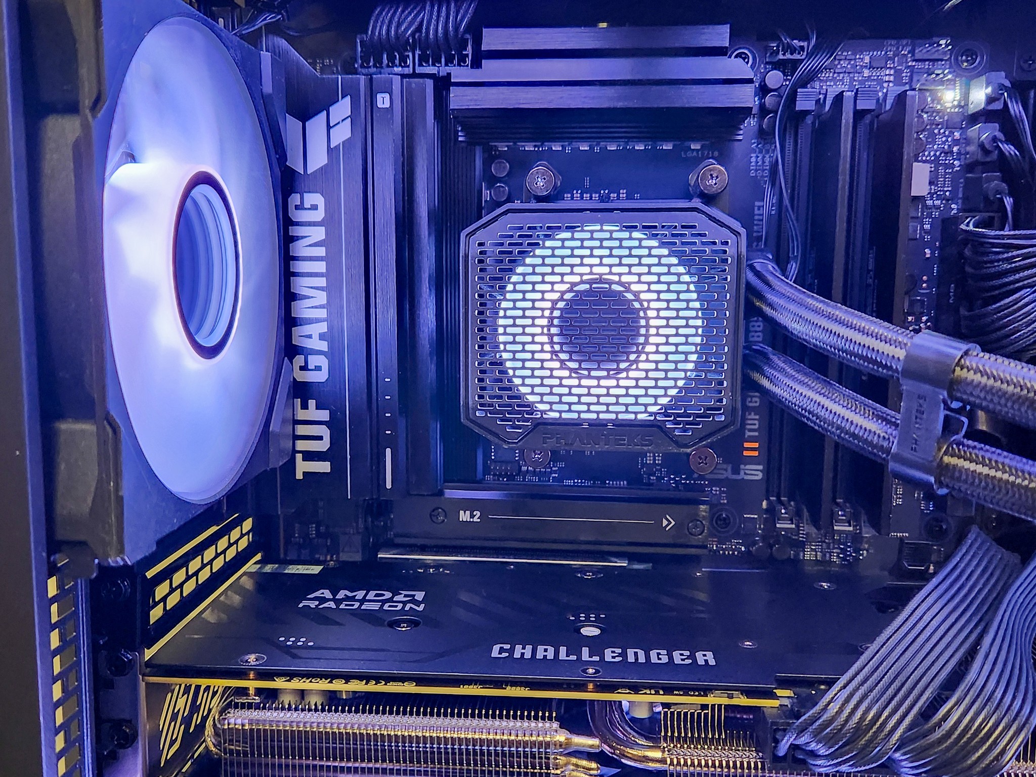 RX 9070 XT | Custom Gaming / Streaming Liquid Cooled PC | Ryzen 7 7800X3D | 2TB SSD | 32GB DDR5