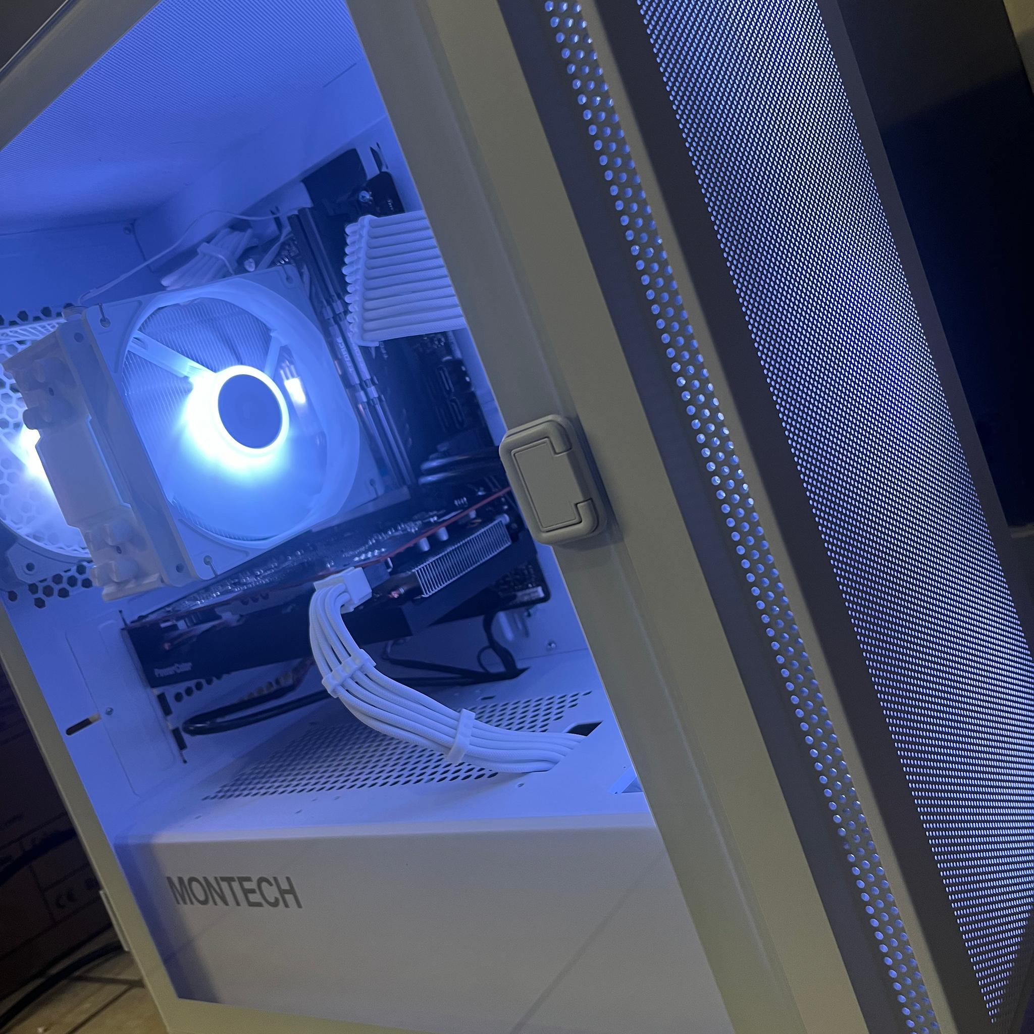 ALL WHITE 1080p Streaming/Gaming PC|RX 6600,Ryzen 5 3600, 512GB SSD