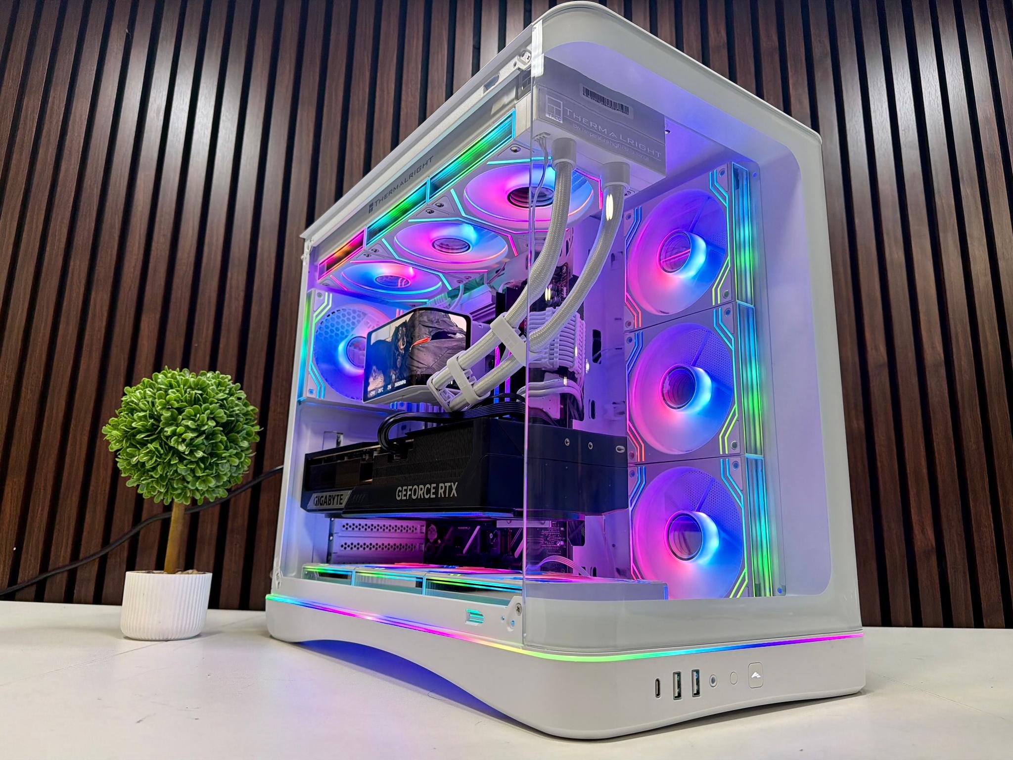 RTX 5090 | Ryzen 9950X3D | 64GB DDR5 | 4TB M.2 | 1200 Watt Gold PSU | LCD AIO