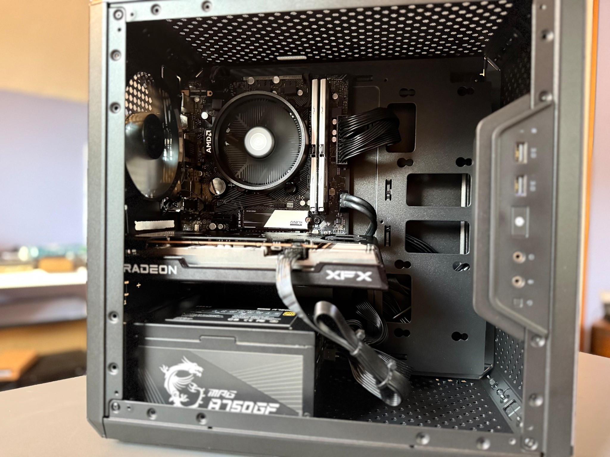 ➡️Entry Level 1080p Gaming PC➡️  RX 6600 | 2TB SSD |