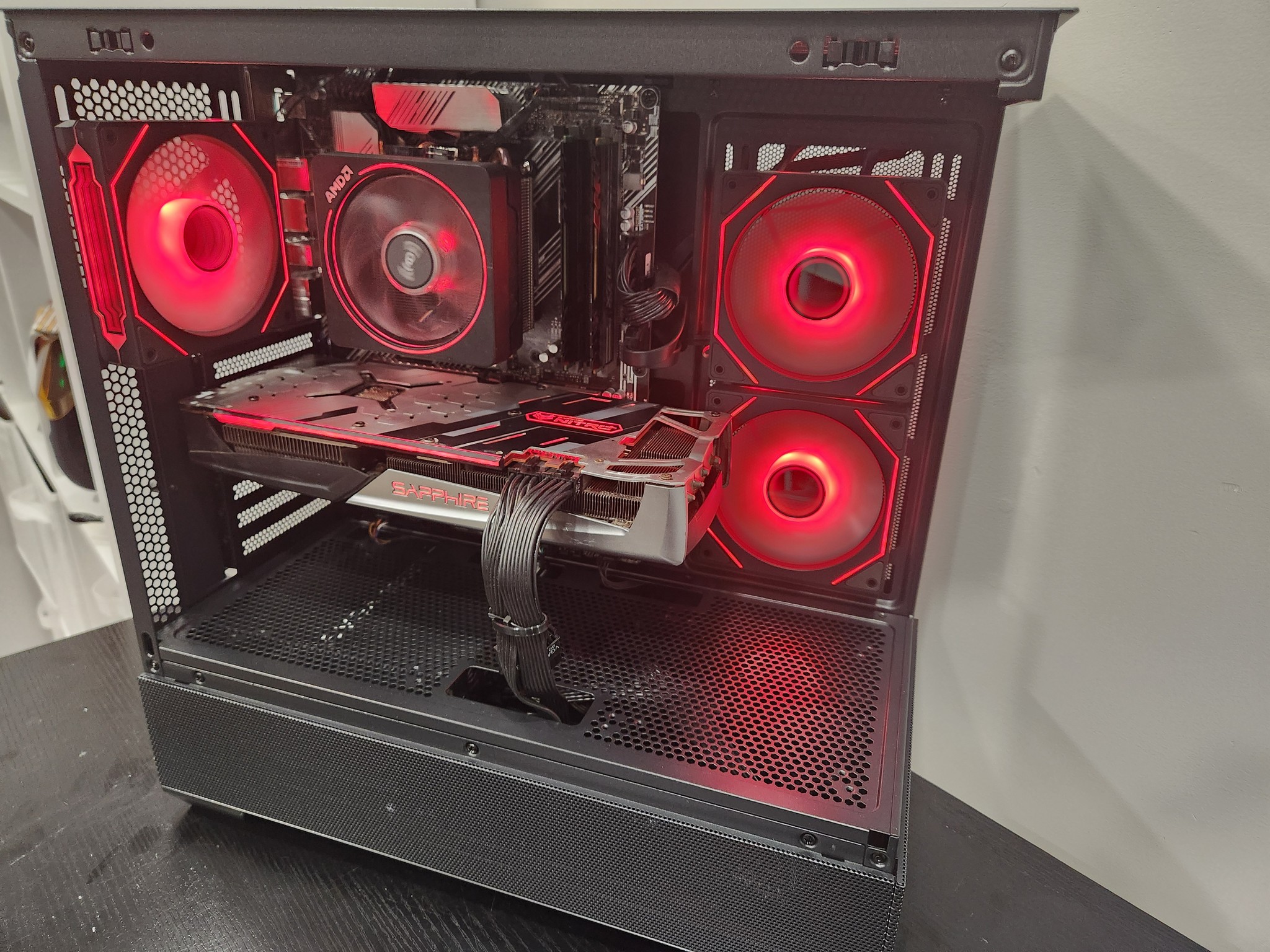 THE RED MONSTER X: Budget gaming pc!!!
